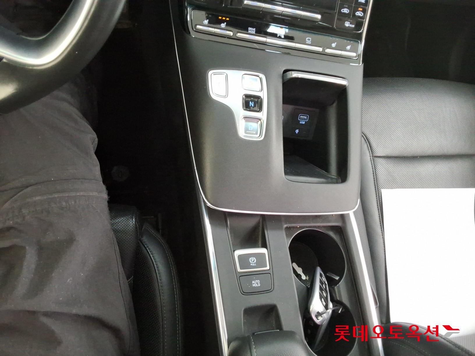 هيونداي جرانجر 2020 - صورة 32