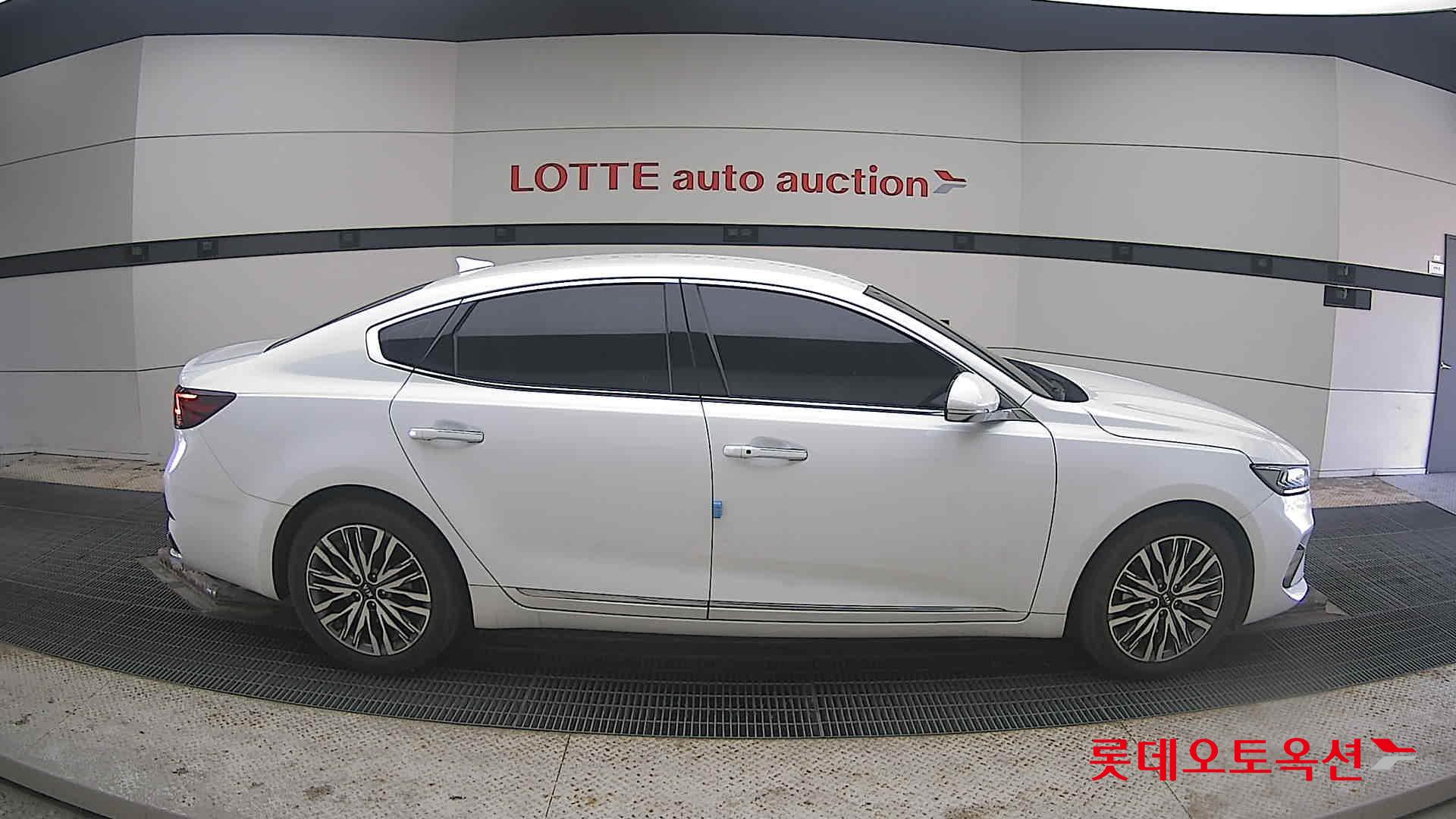 Kia K7 2020 - Image 21