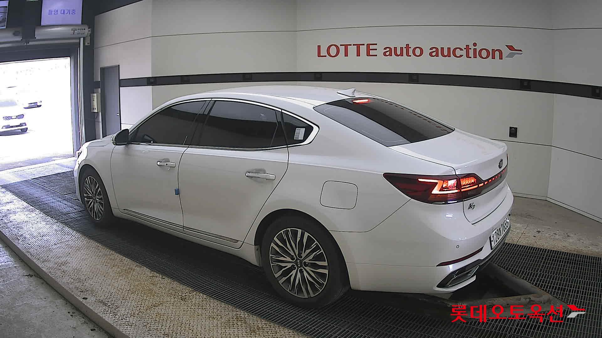 Kia K7 2020 - Image 15