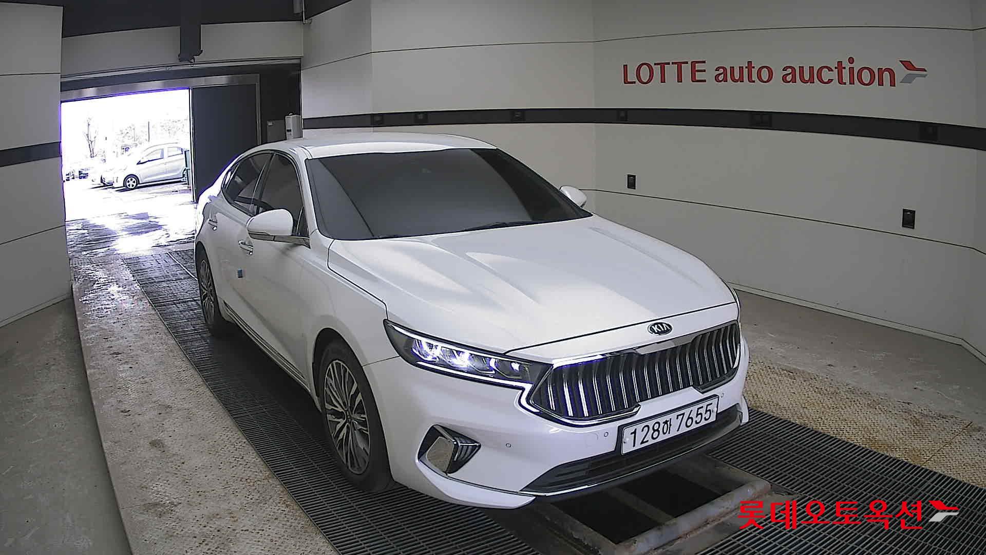 Kia K7 2020 - Image 24