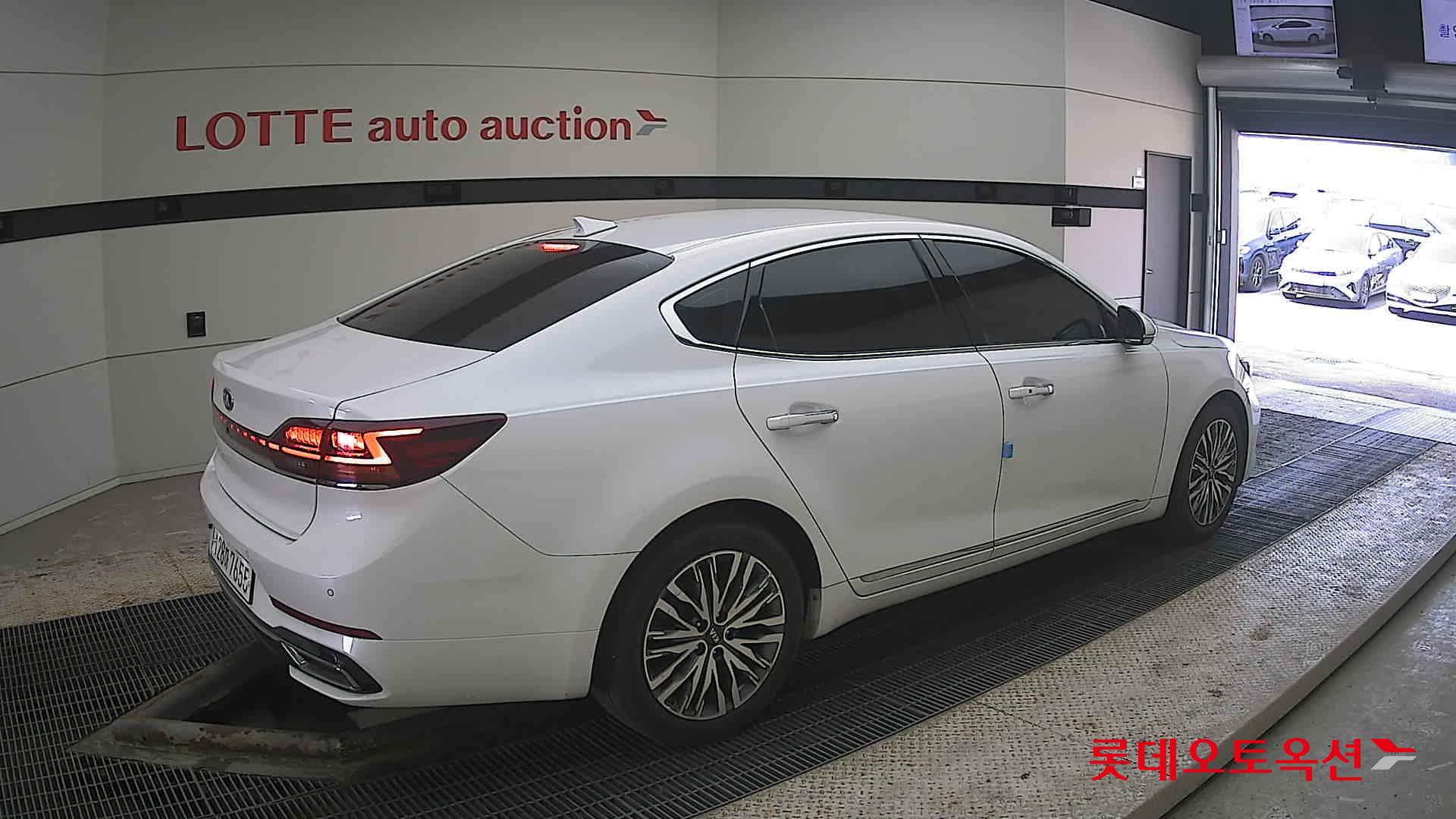 Kia K7 2020 - Image 19