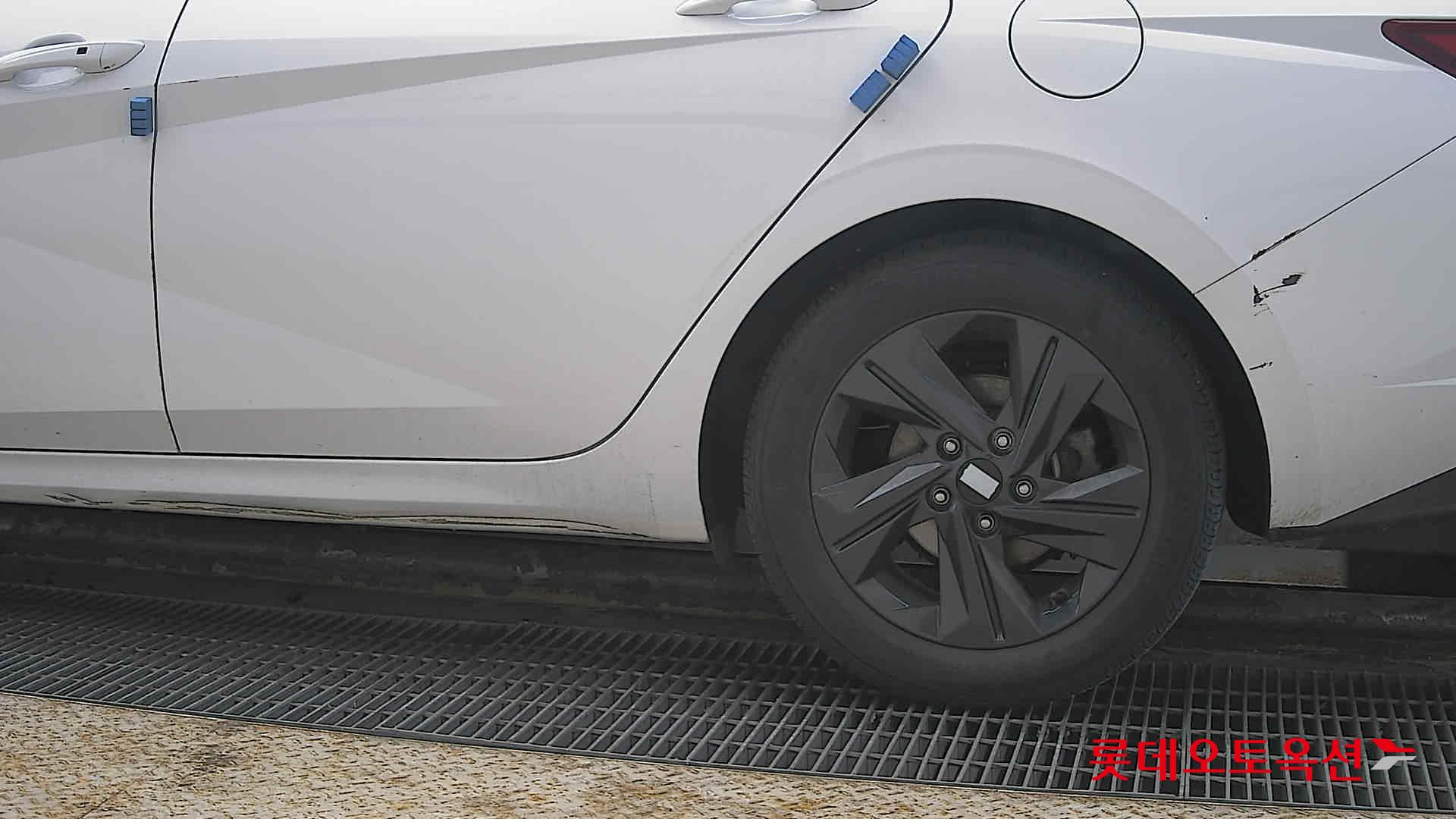 Hyundai Elantra 2022 - Image 26