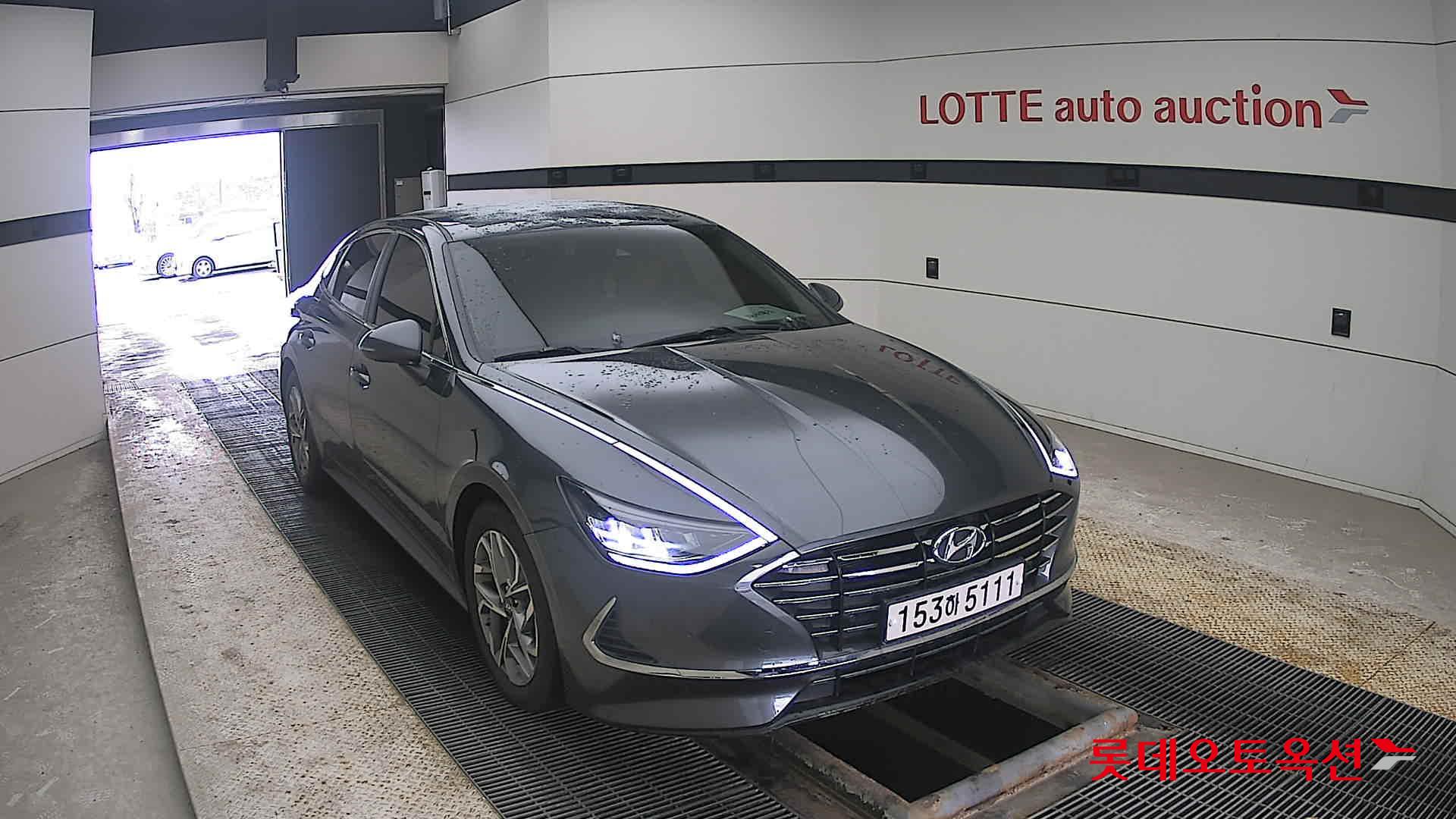 Hyundai Sonata 2021 - Image 24