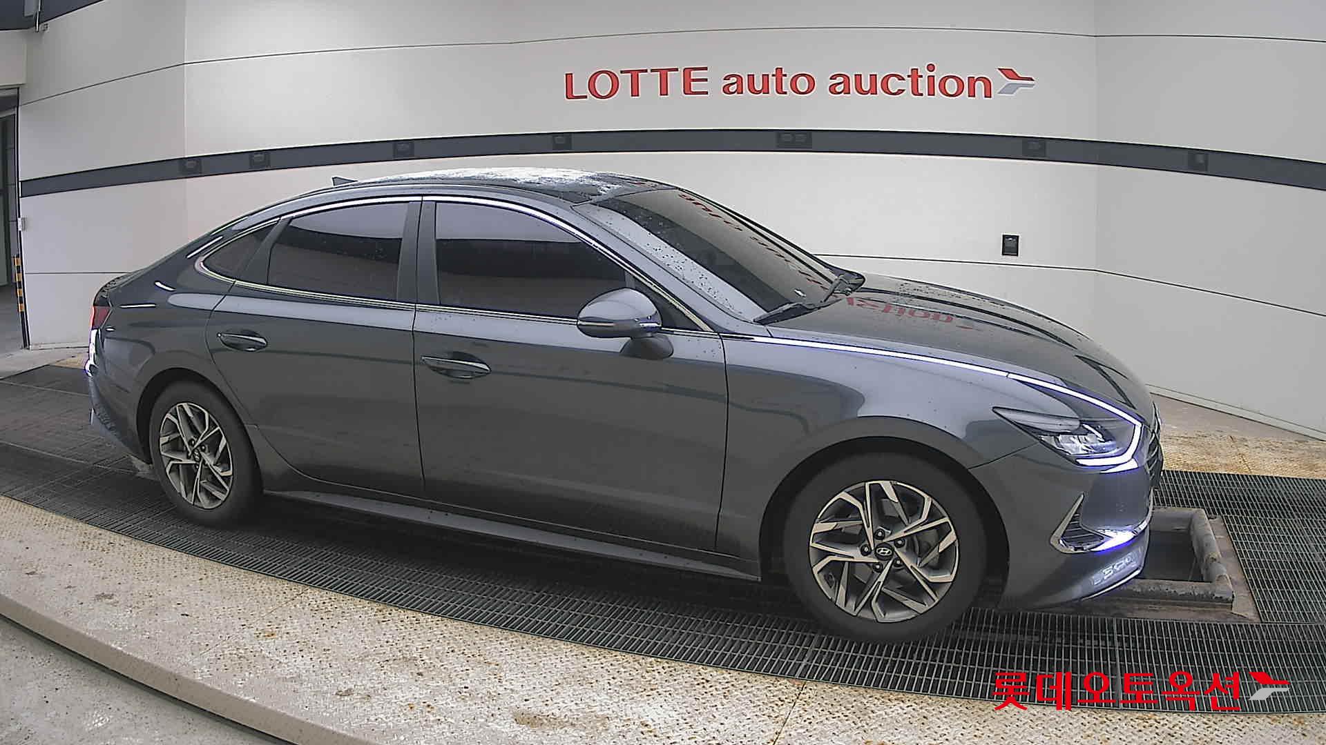 Hyundai Sonata 2021 - Image 22