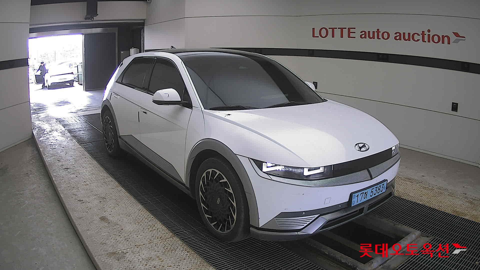 Hyundai Ioniq 5 2022 - Image 6