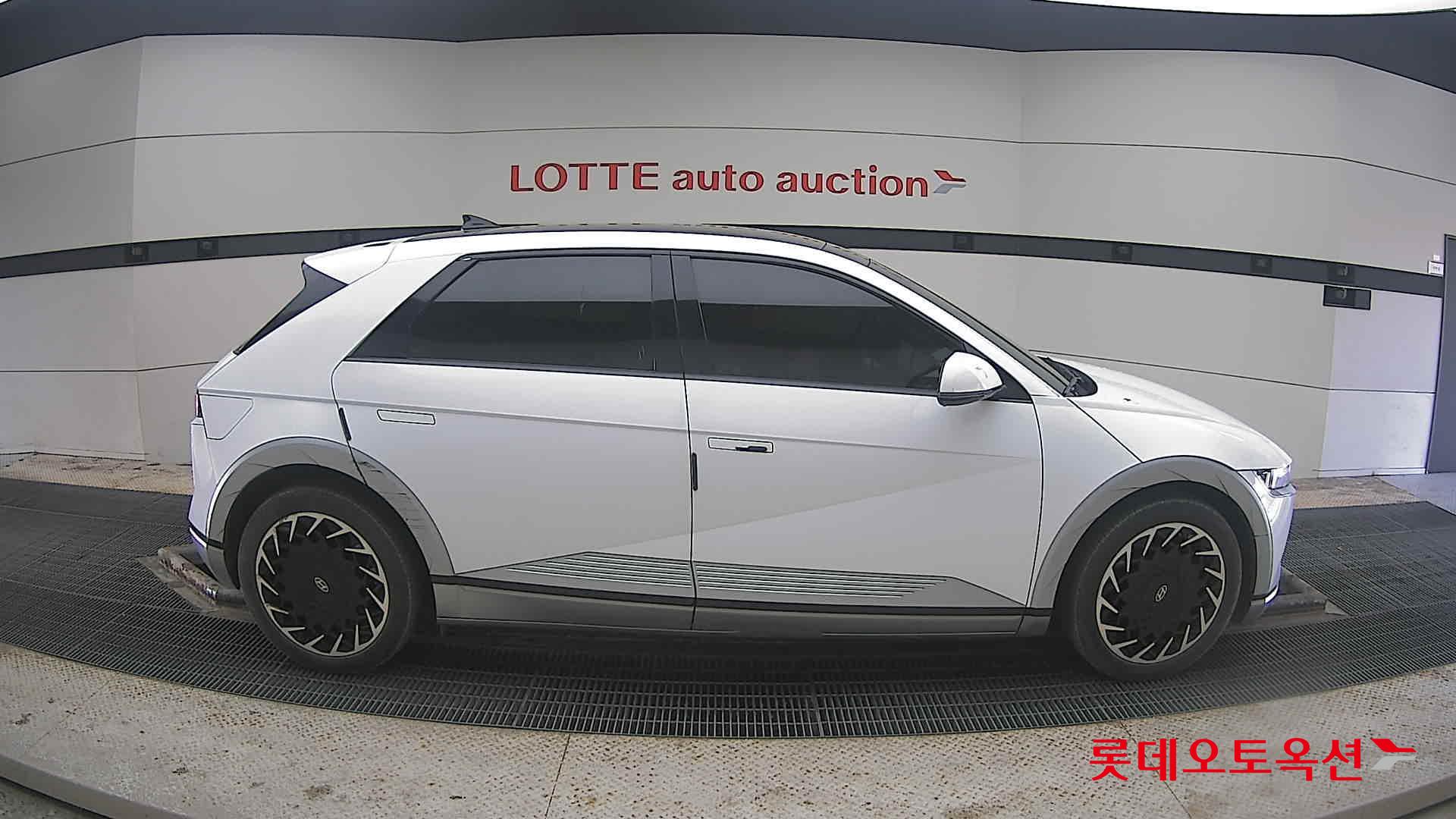 Hyundai Ioniq 5 2022 - Image 21