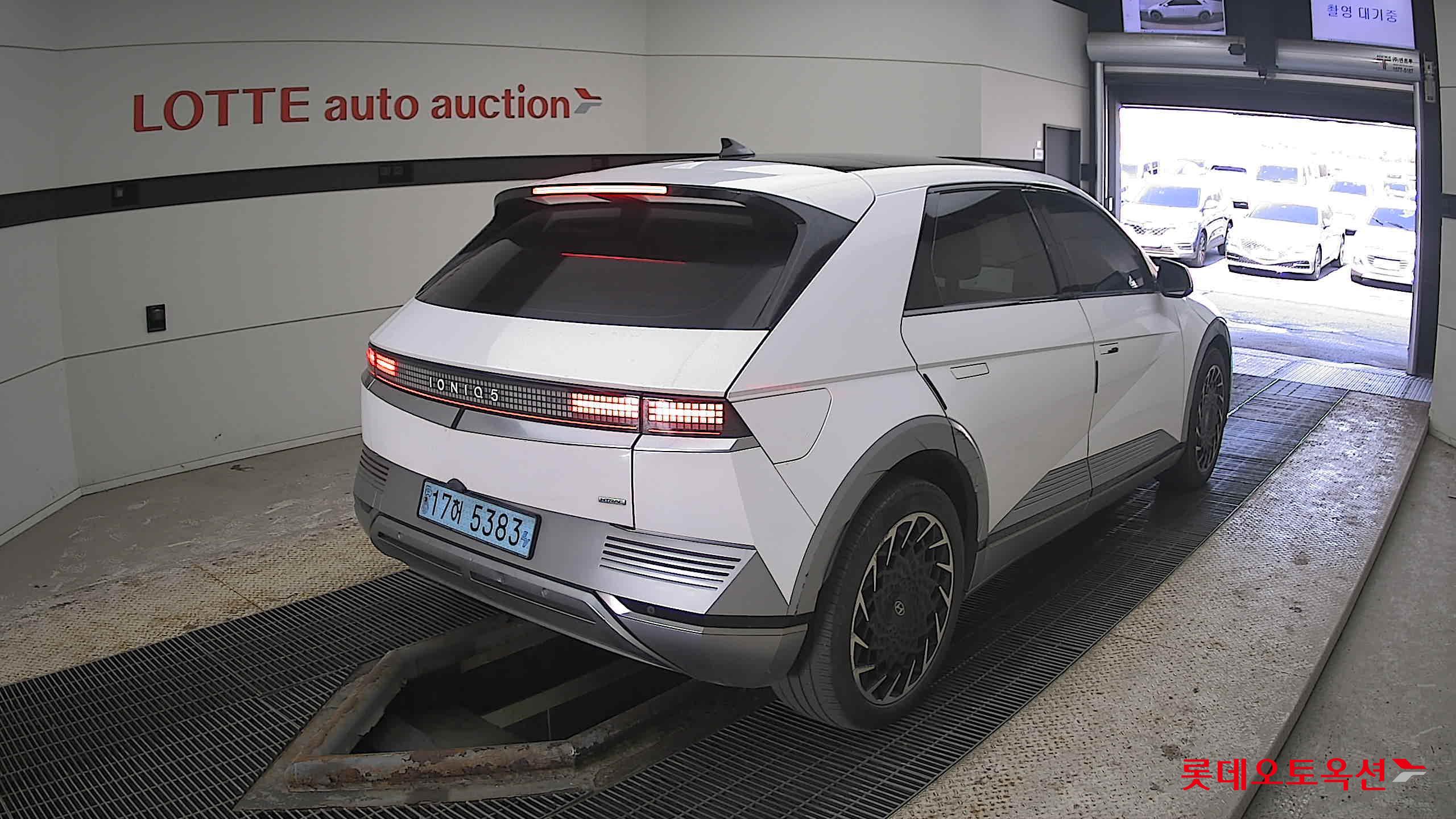 Hyundai Ioniq 5 2022 - Image 5