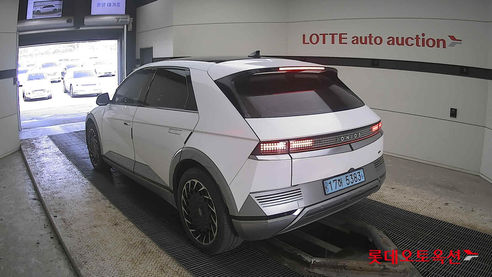 Hyundai Ioniq 5 2022 - Image 4