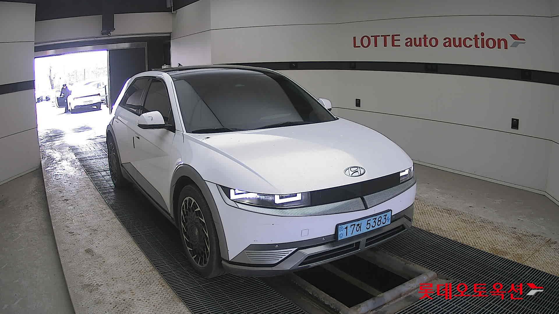 Hyundai Ioniq 5 2022 - Image 24