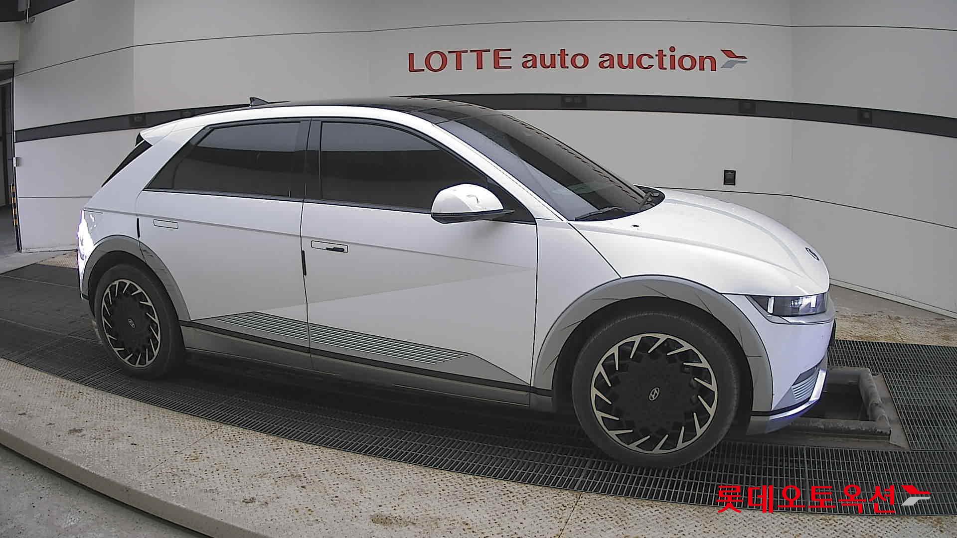 Hyundai Ioniq 5 2022 - Image 22