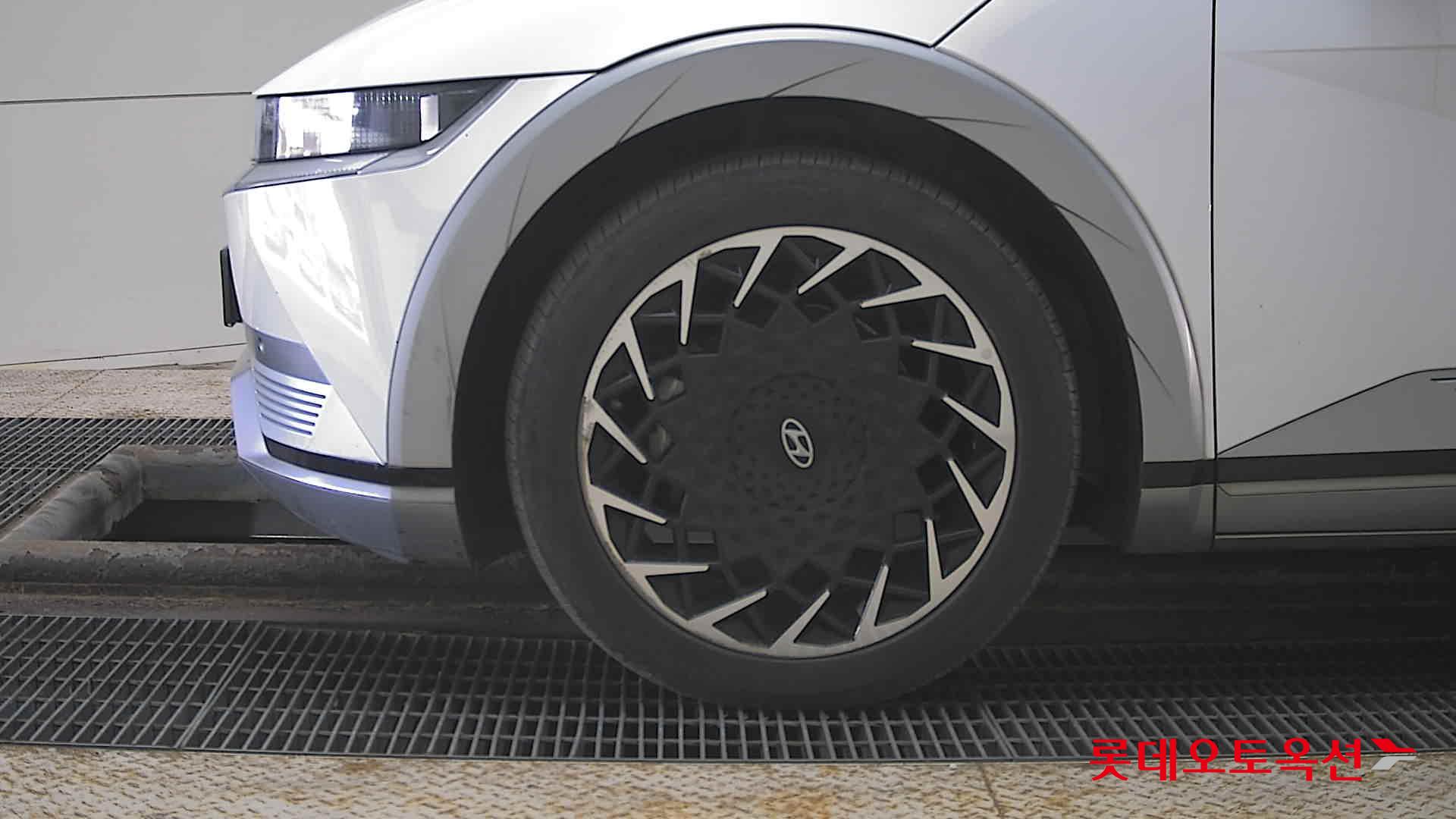 Hyundai Ioniq 5 2022 - Image 25