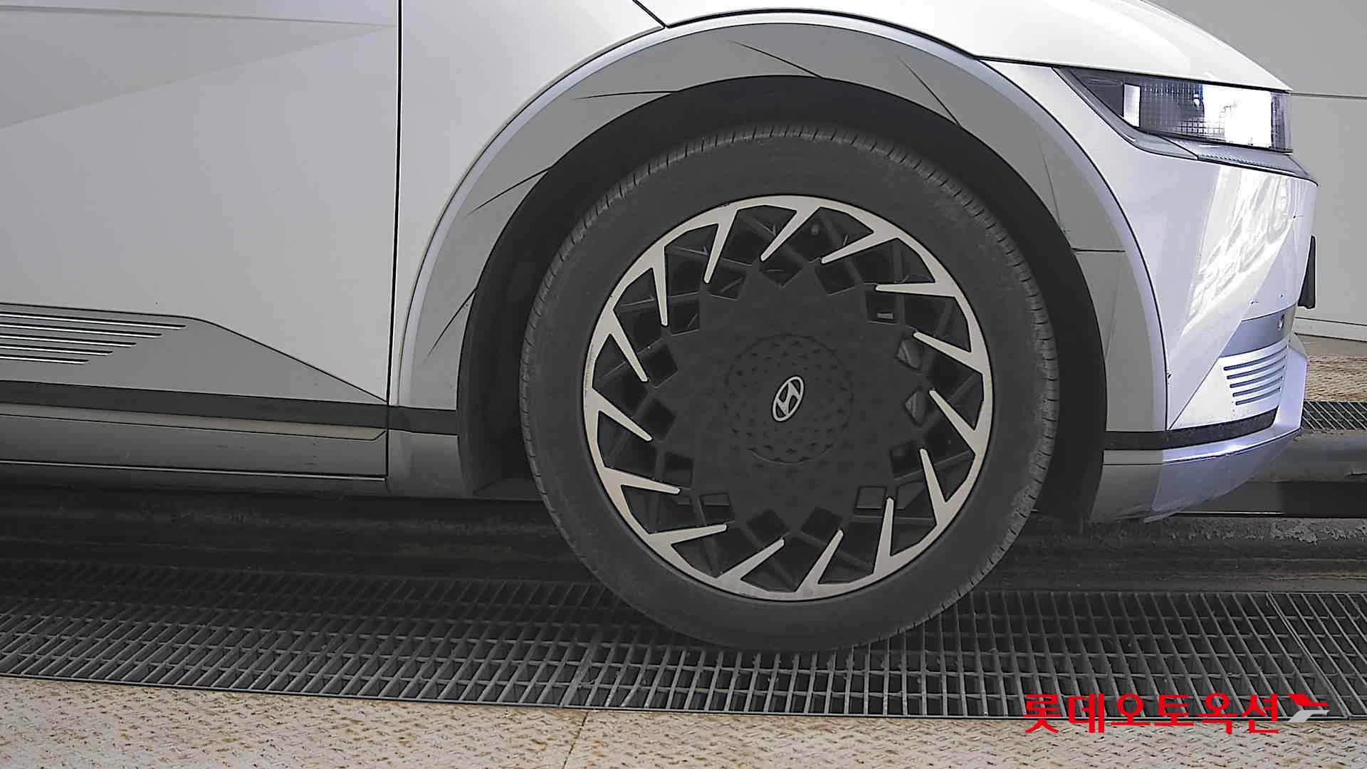 Hyundai Ioniq 5 2022 - Image 27