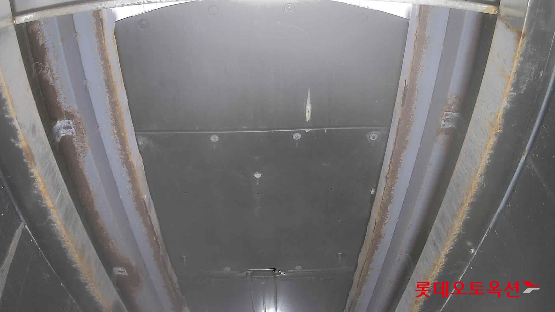 TESLA Model 3 2021 - 이미지 8