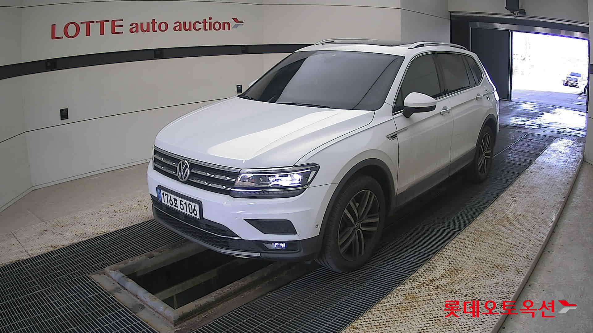 2020 - Volkswagen TIGUAN
