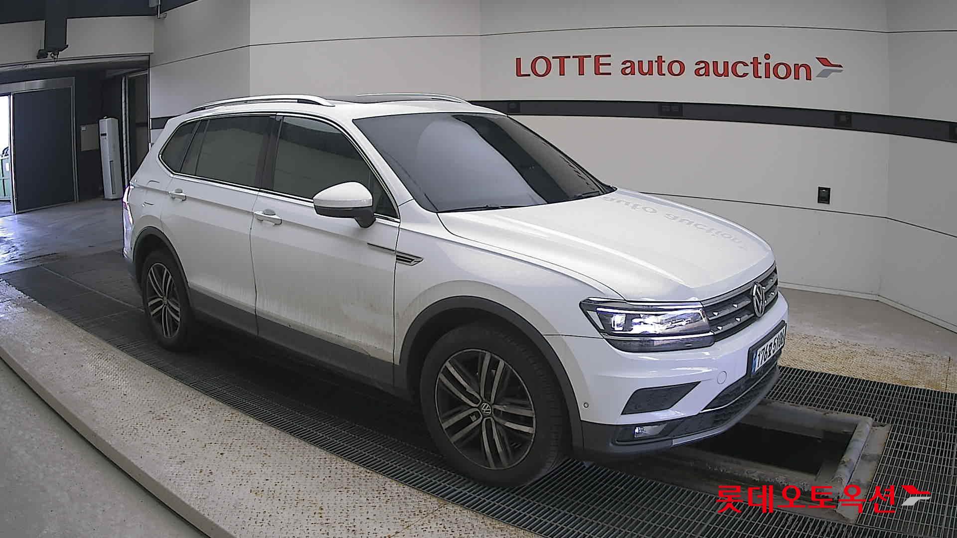 2020 - Volkswagen TIGUAN