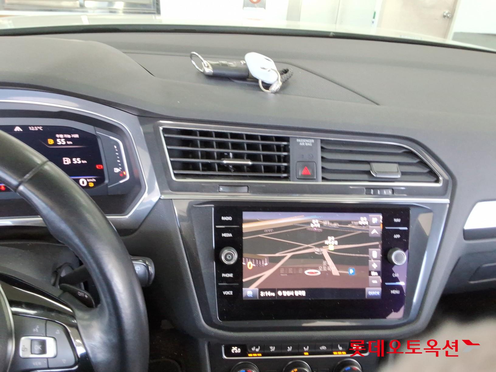 2020 - Volkswagen TIGUAN