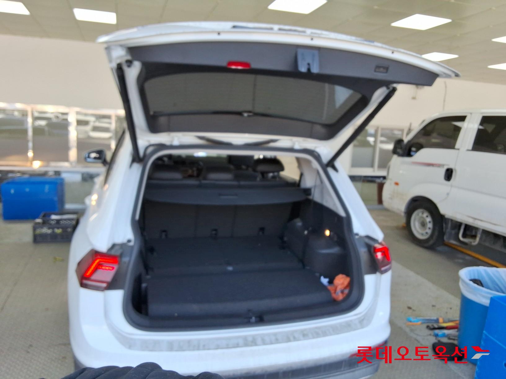 2020 - Volkswagen TIGUAN