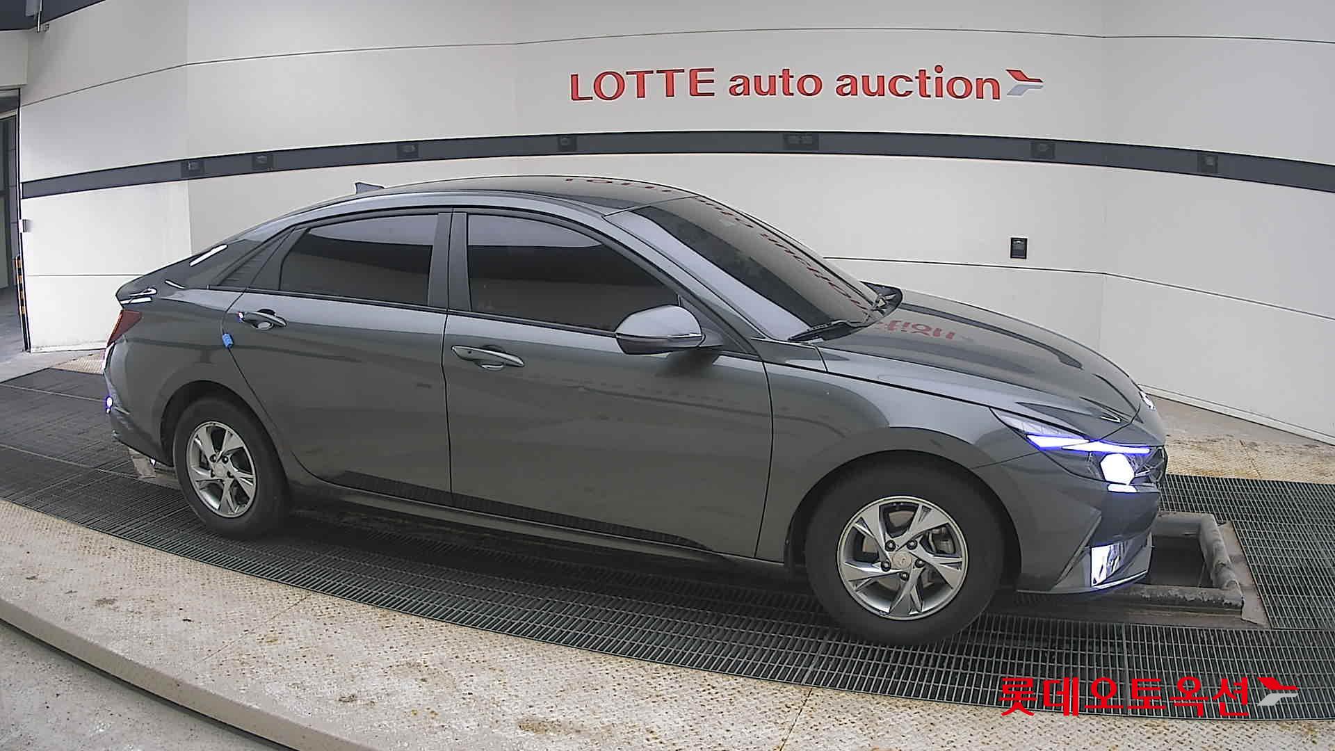 Hyundai Avante id 3803709 из Кореи 17