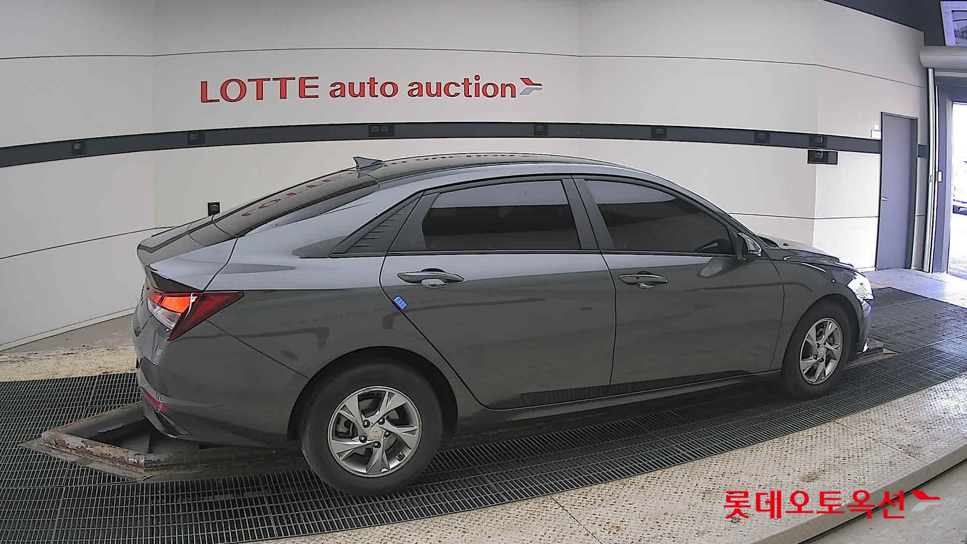 Hyundai Avante id 3803709 из Кореи 18