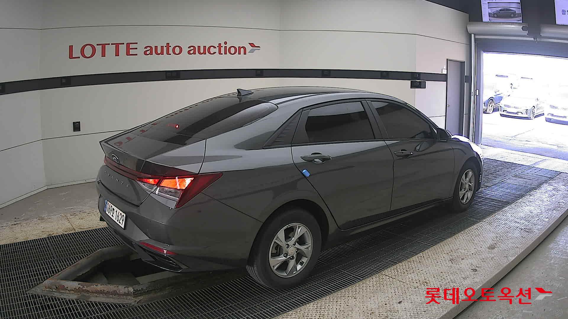 Hyundai Avante id 3803709 из Кореи 19