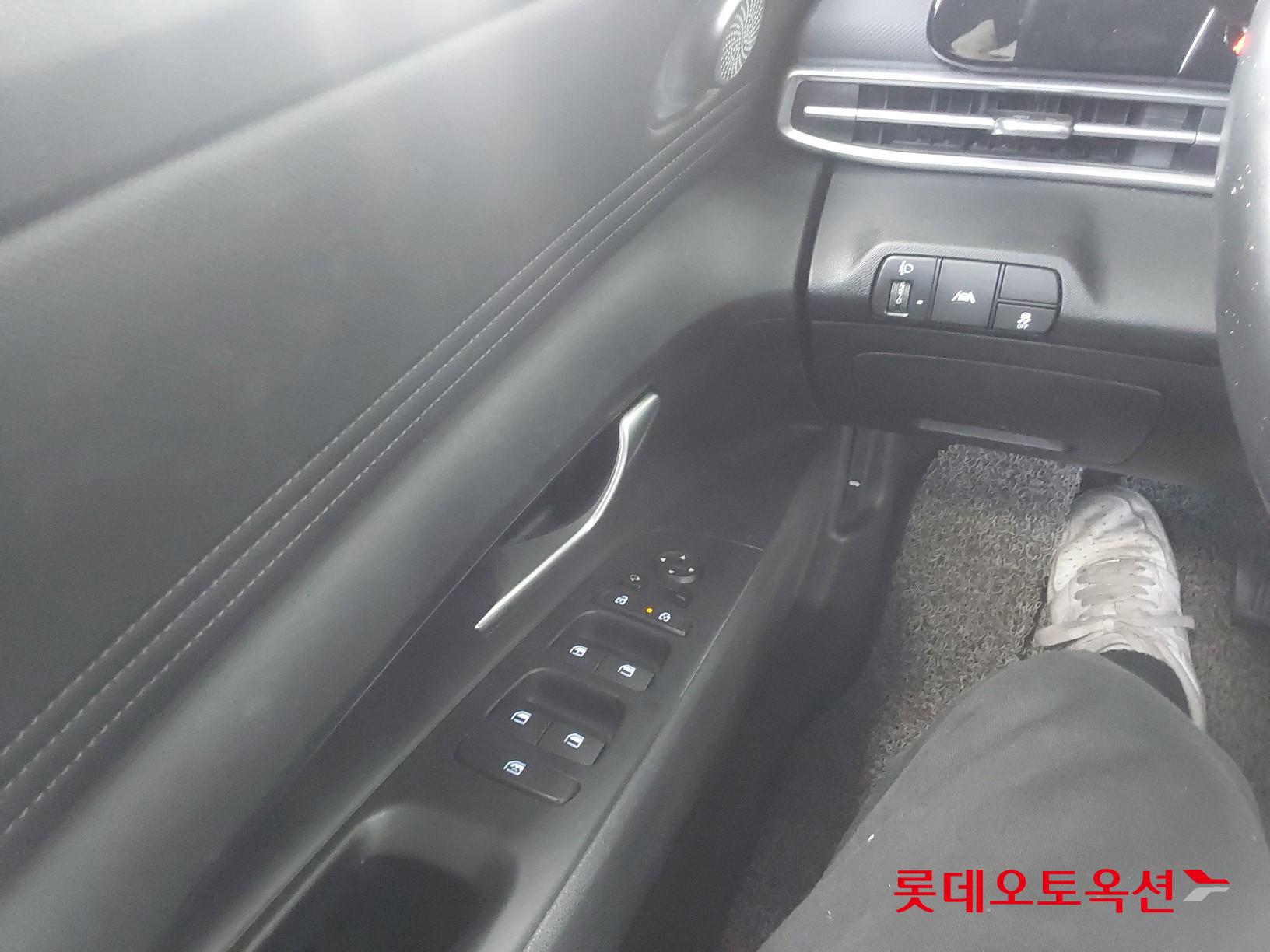 Hyundai Avante id 3803709 из Кореи 28