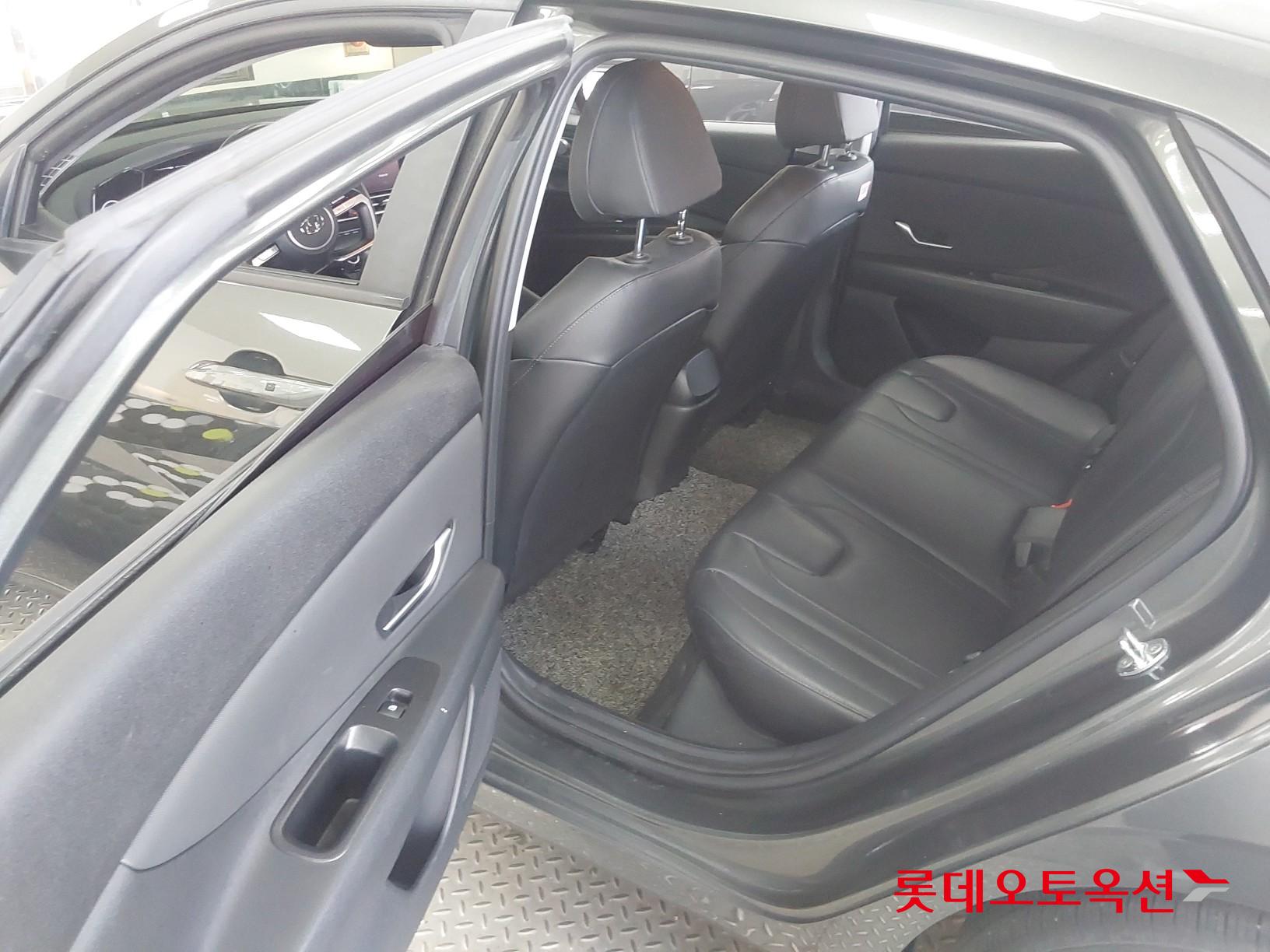 Hyundai Avante id 3803709 из Кореи 36