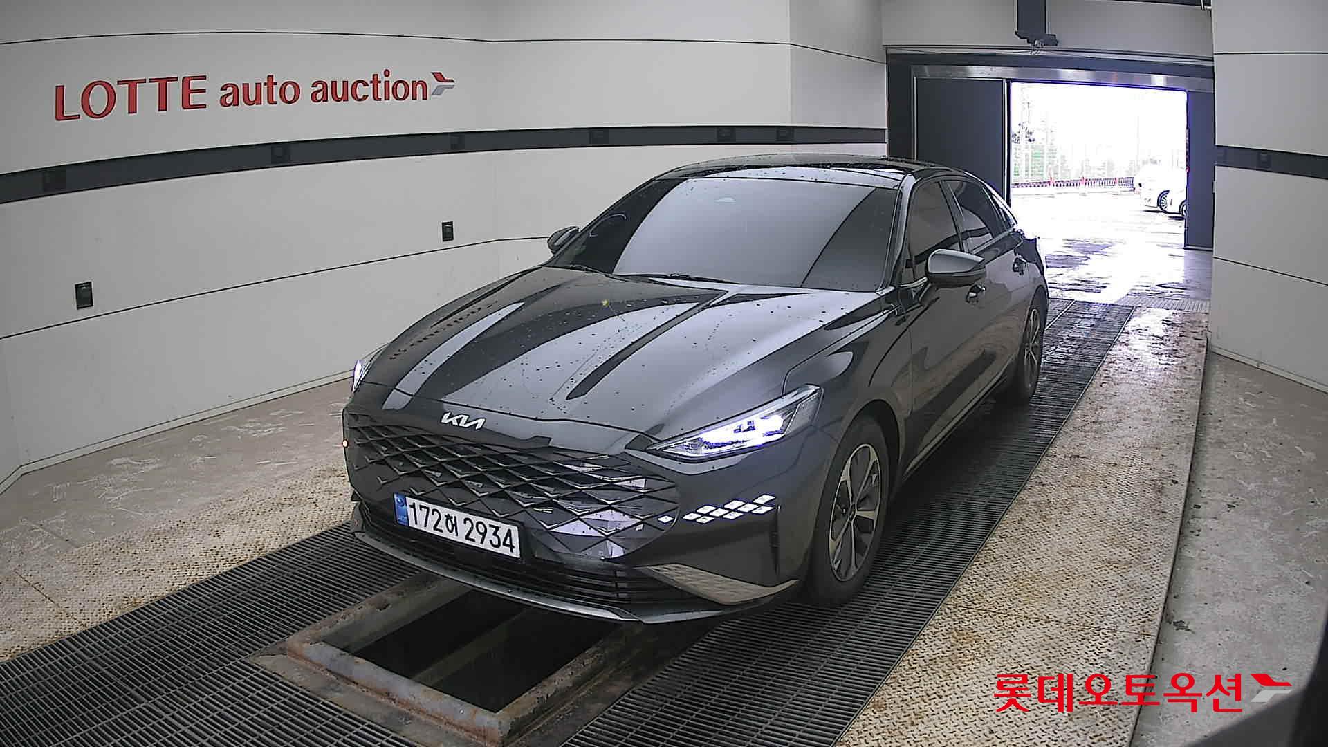 كيا K8 2023 - صورة 10