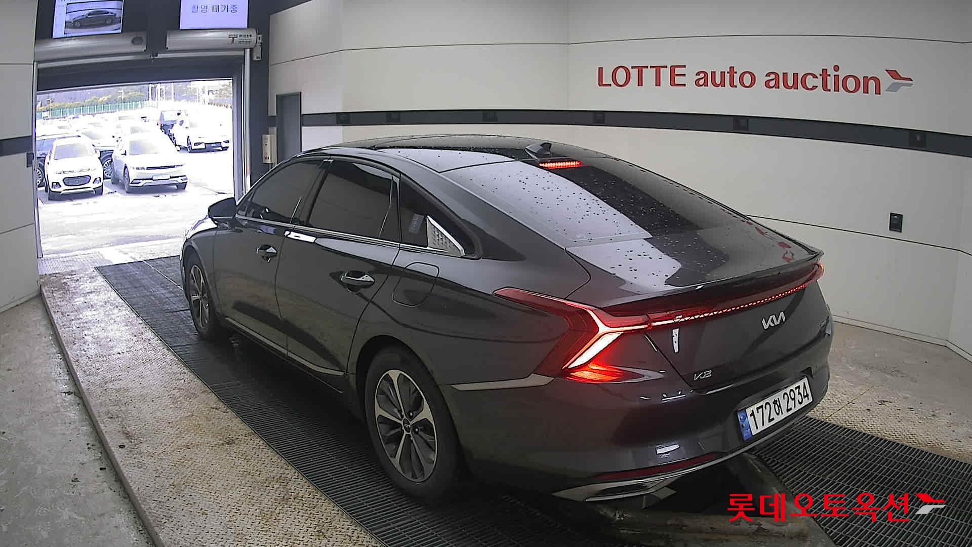 كيا K8 2023 - صورة 4