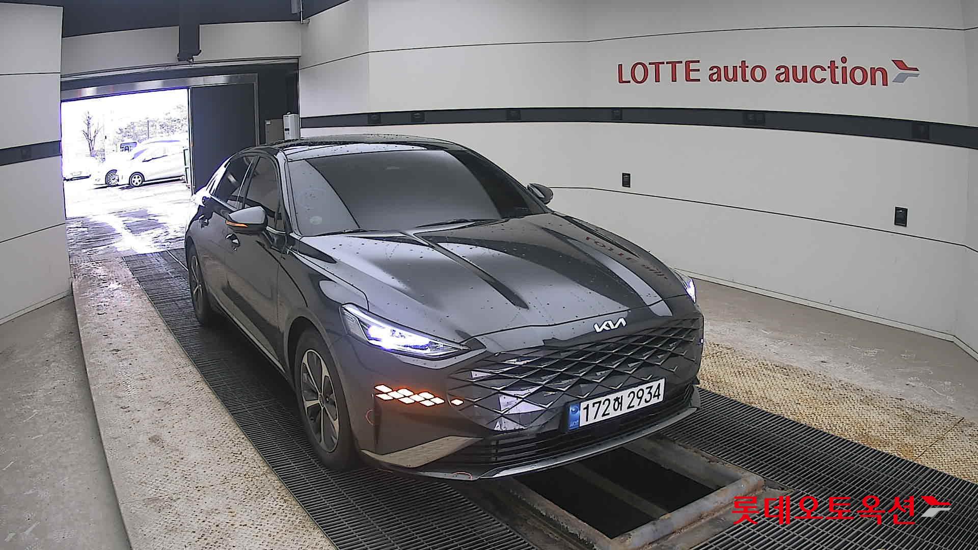 كيا K8 2023 - صورة 24