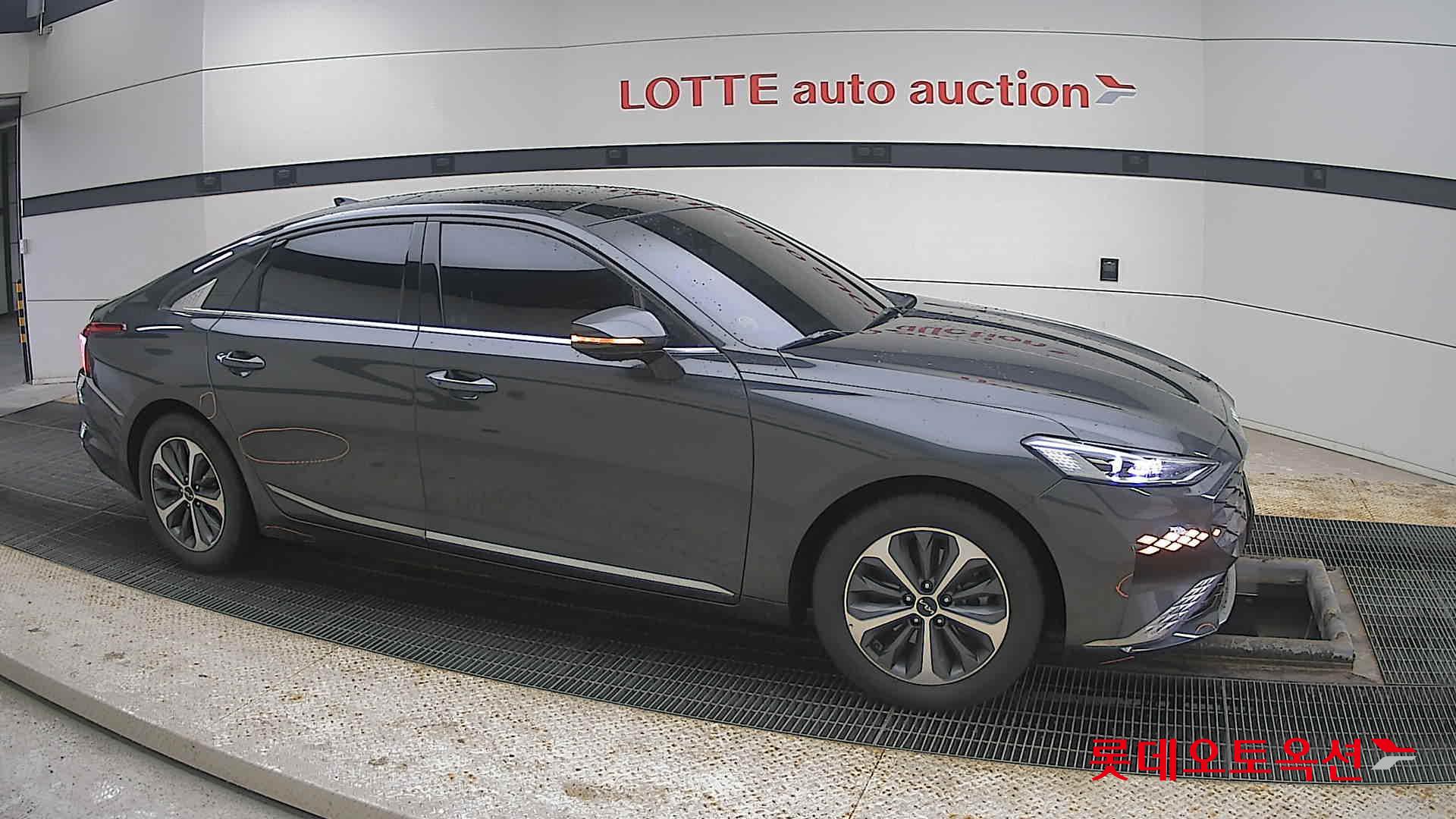 كيا K8 2023 - صورة 22