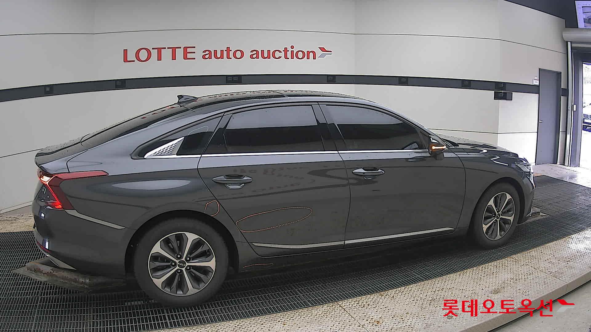 كيا K8 2023 - صورة 20