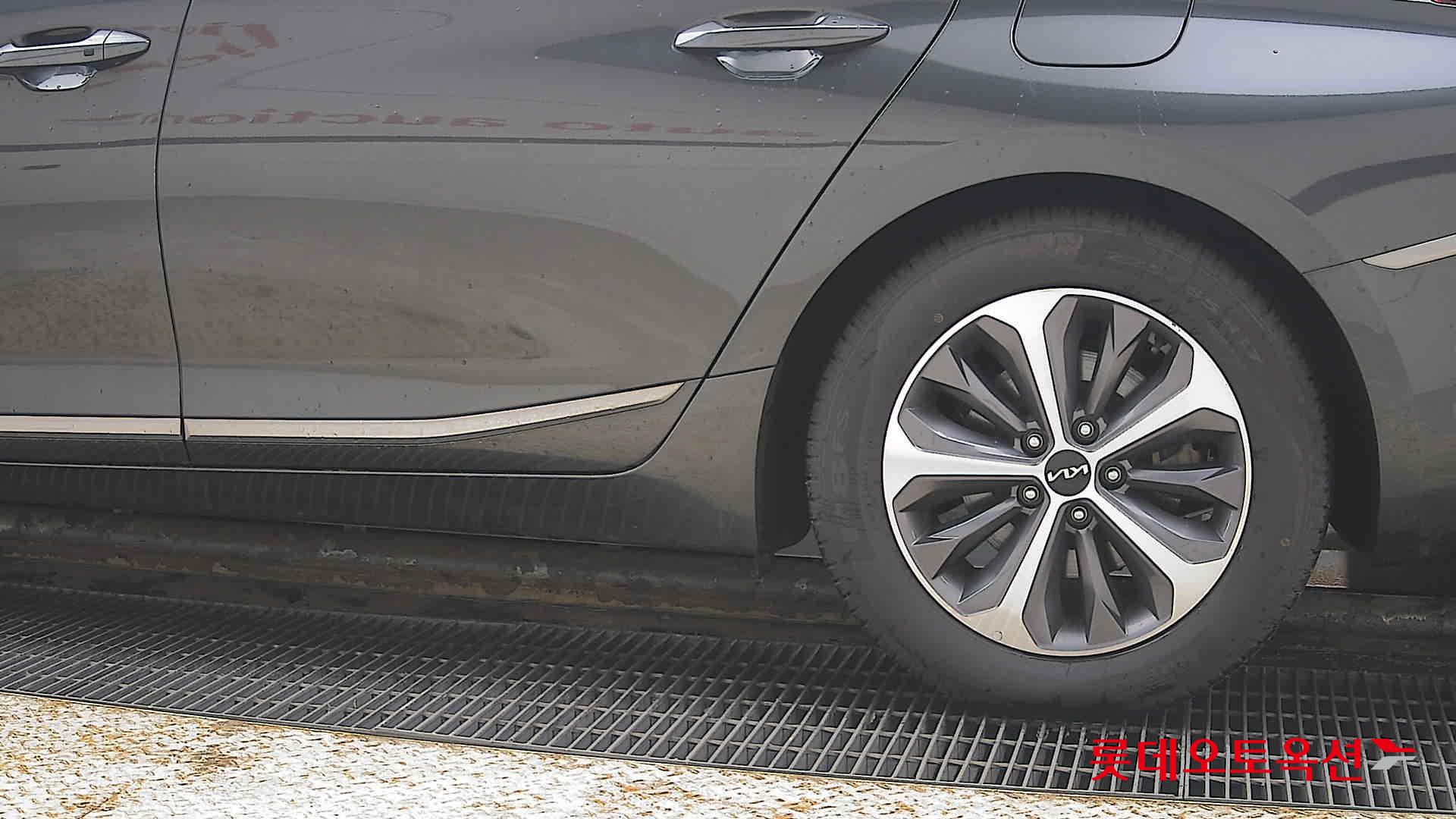 كيا K8 2023 - صورة 26