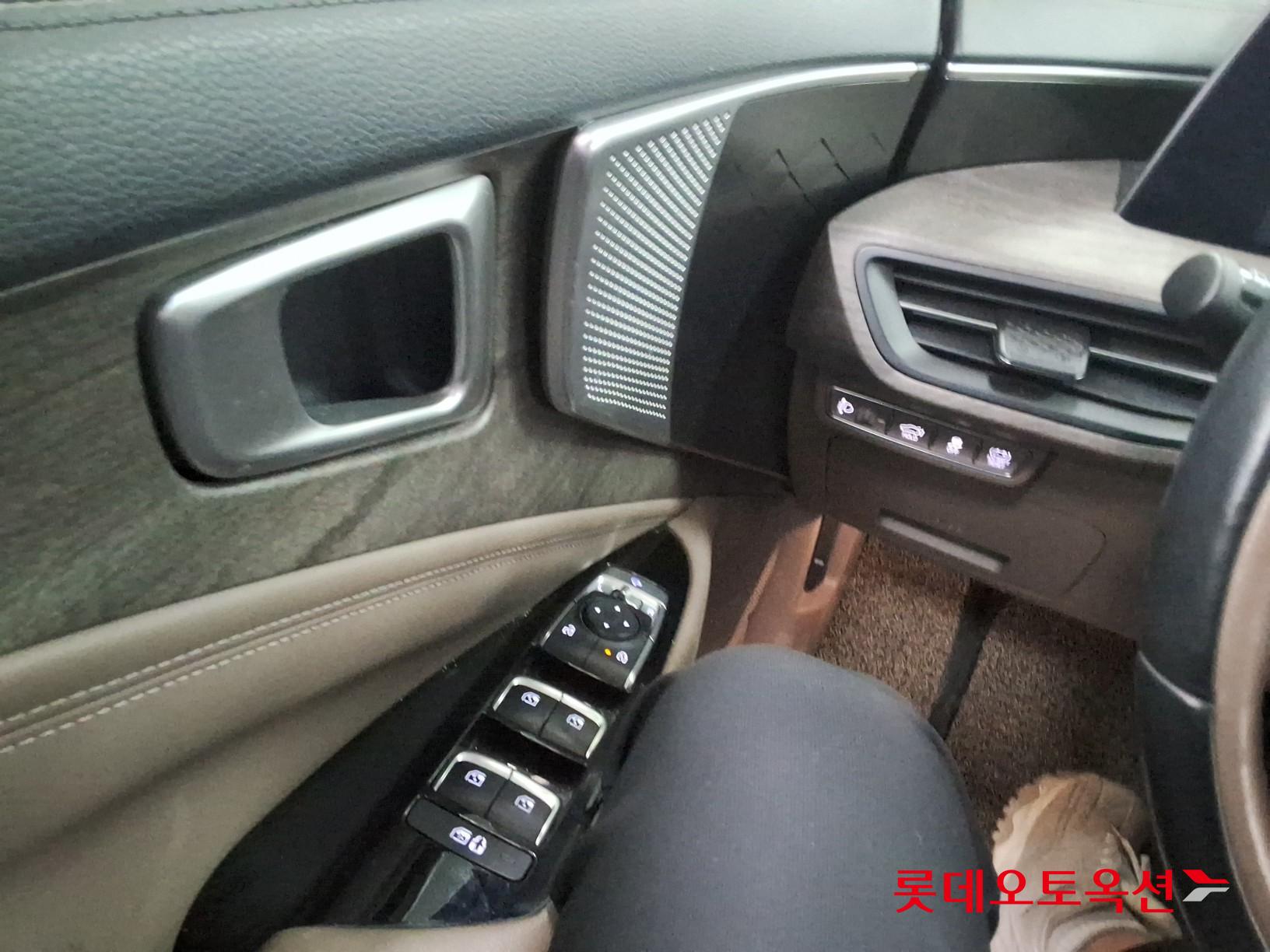 كيا K8 2023 - صورة 29