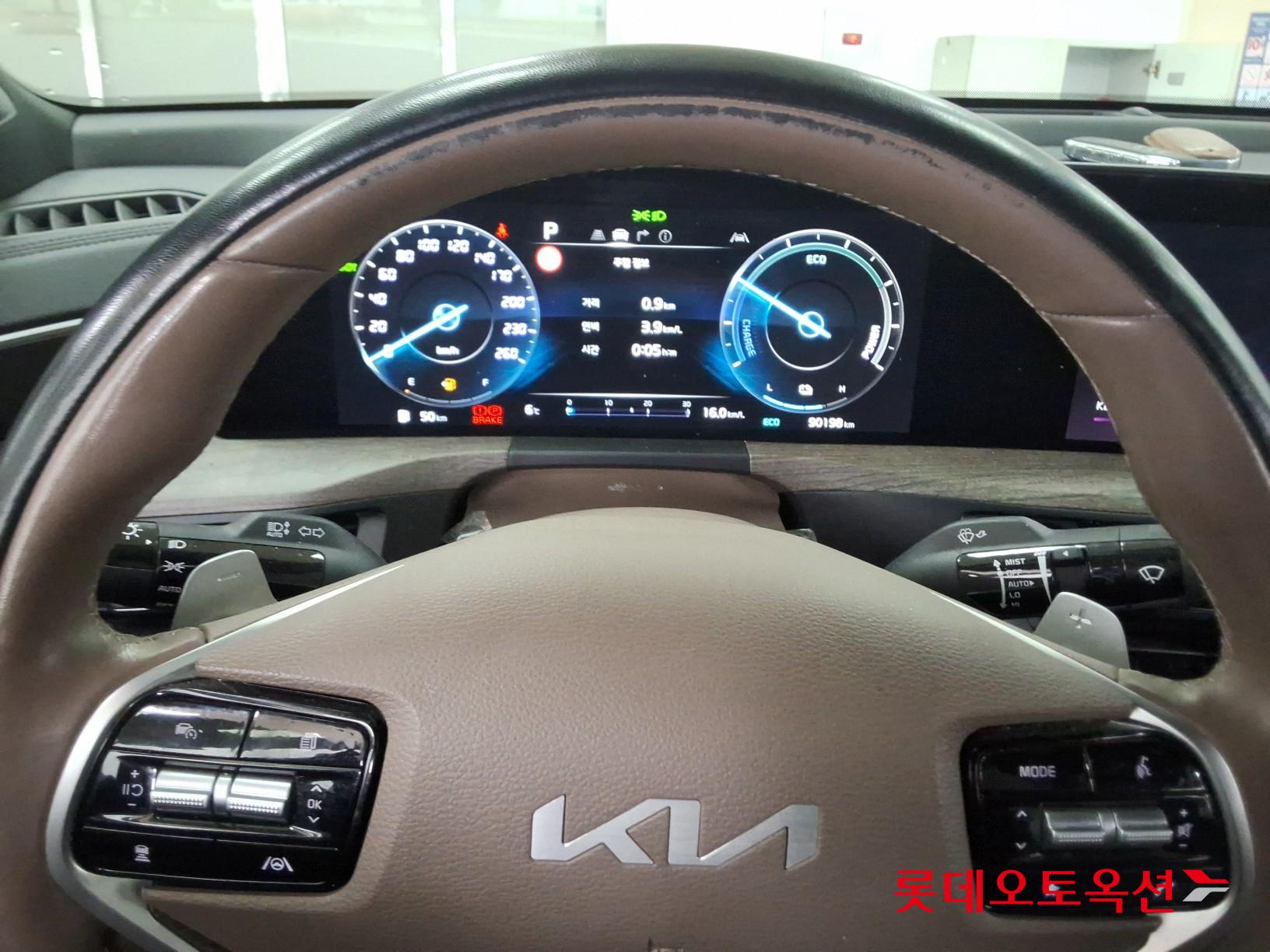 كيا K8 2023 - صورة 30