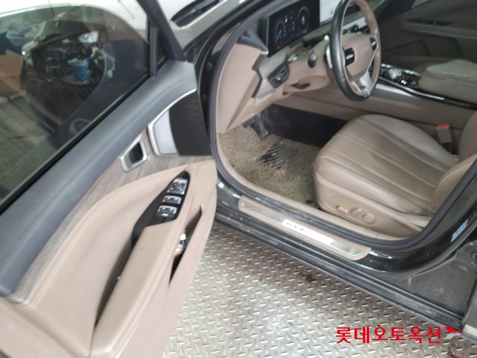 كيا K8 2023 - صورة 36