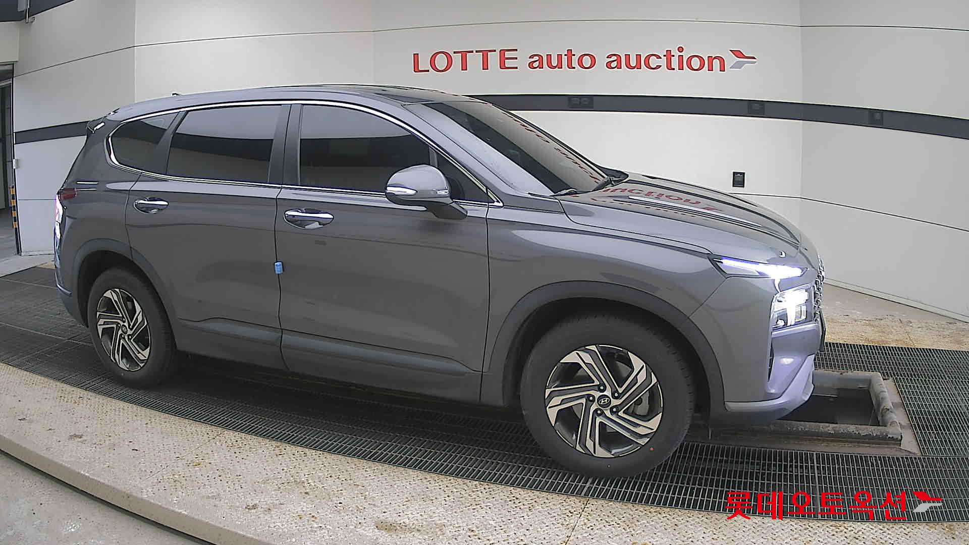 Hyundai Santa Fe 2021 - Image 22