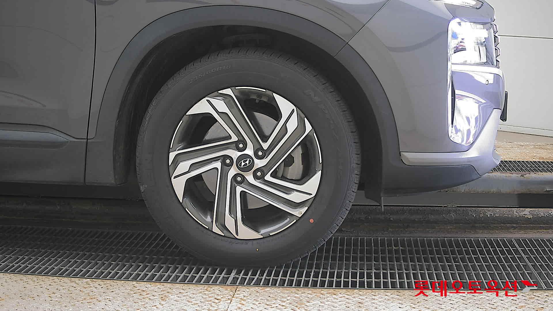 Hyundai Santa Fe 2021 - Image 27