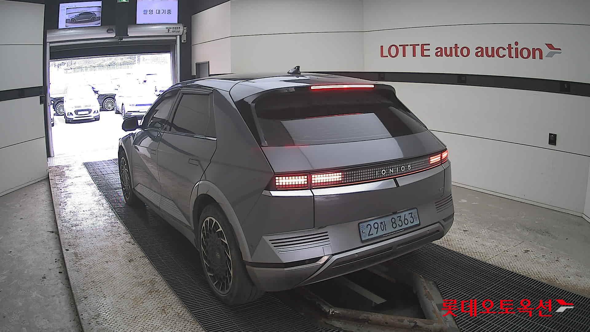 Hyundai Ioniq 5 2022 - Image 16