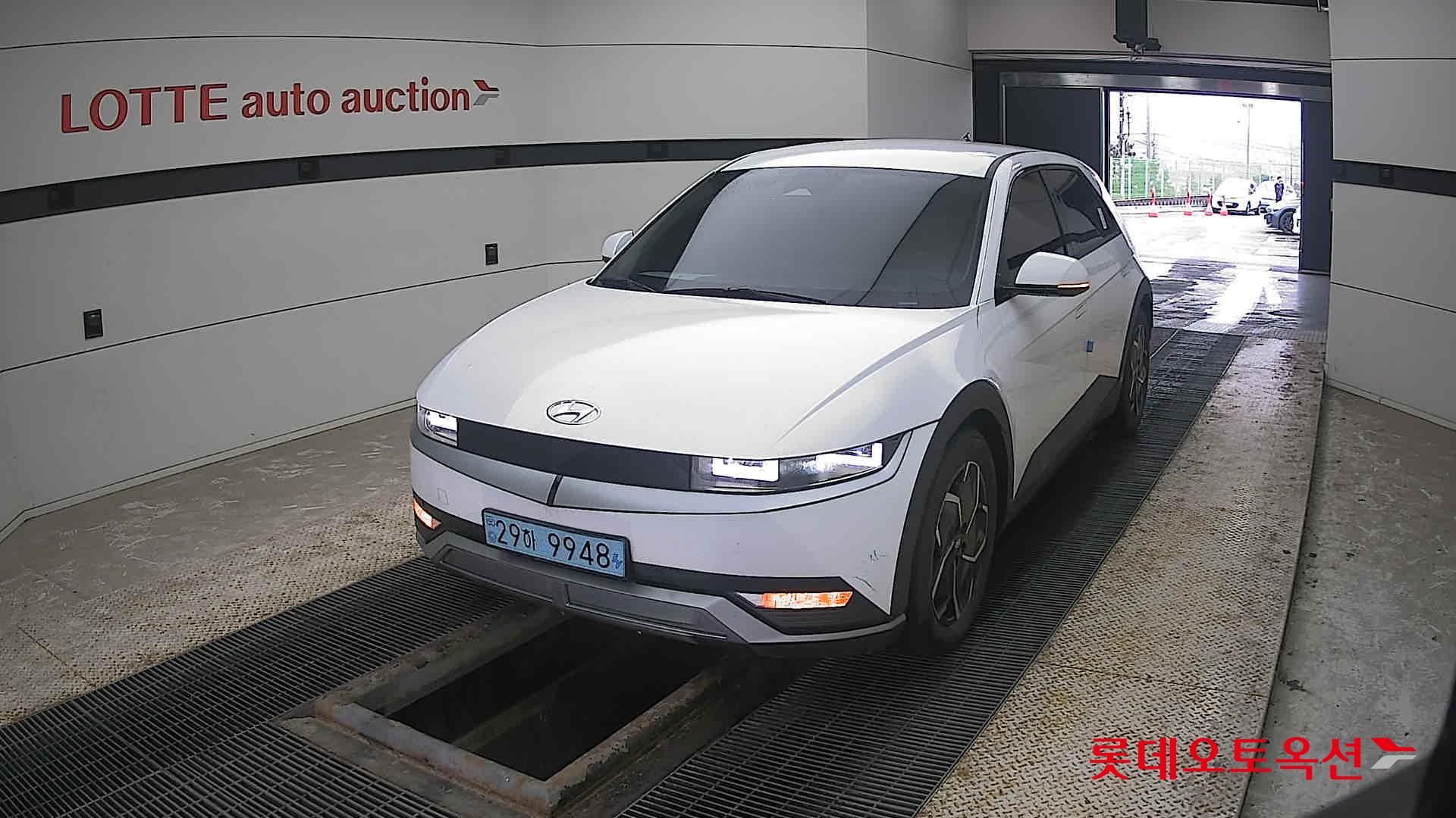 Hyundai IONIQ 5 2022 Atlas White из Кореи