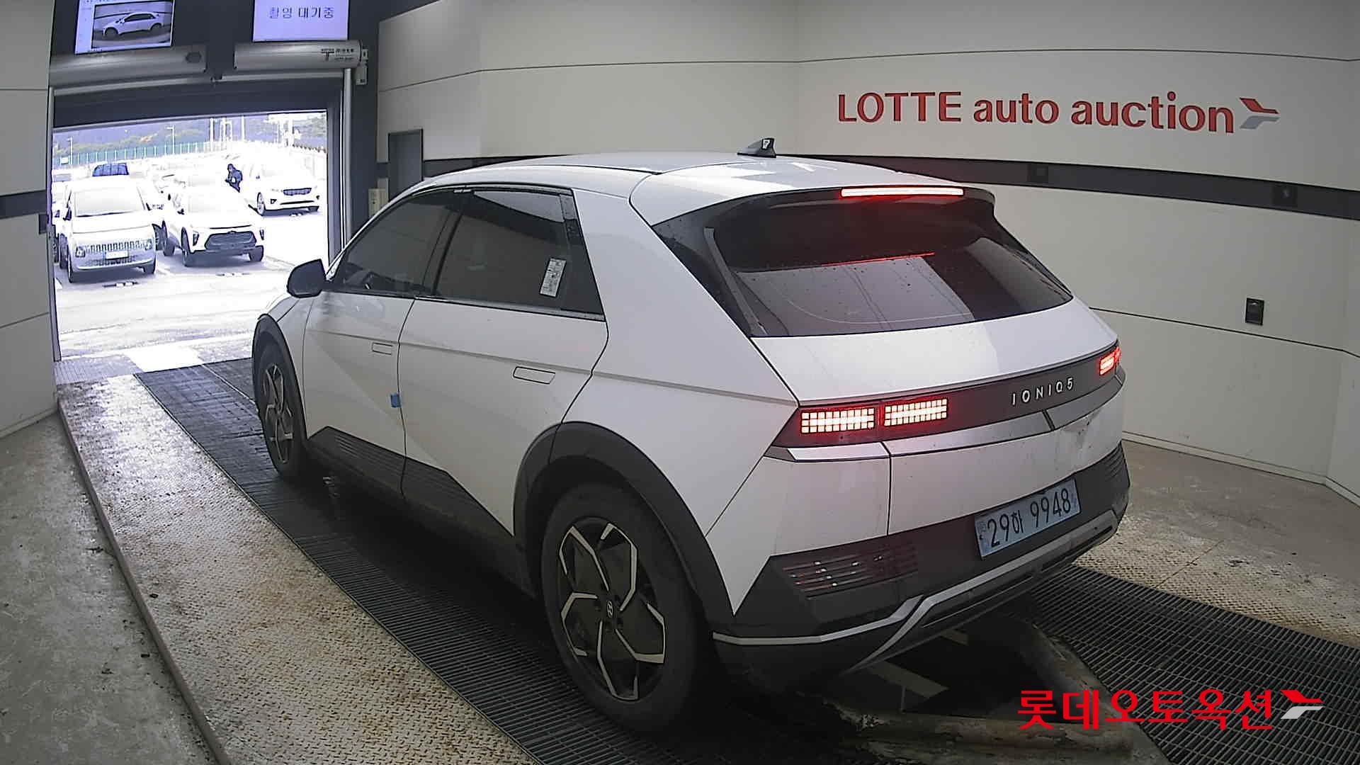 Hyundai IONIQ 5 2022 Atlas White из Кореи, фото 6