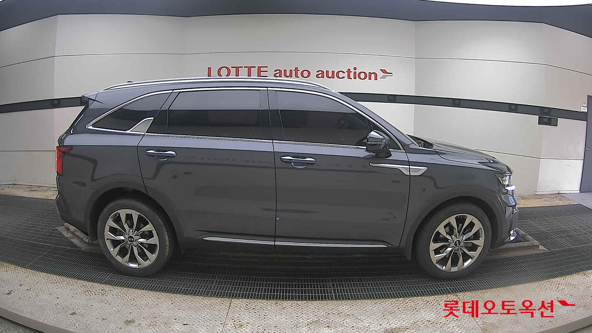 Kia Sorento 2021 - Image 21