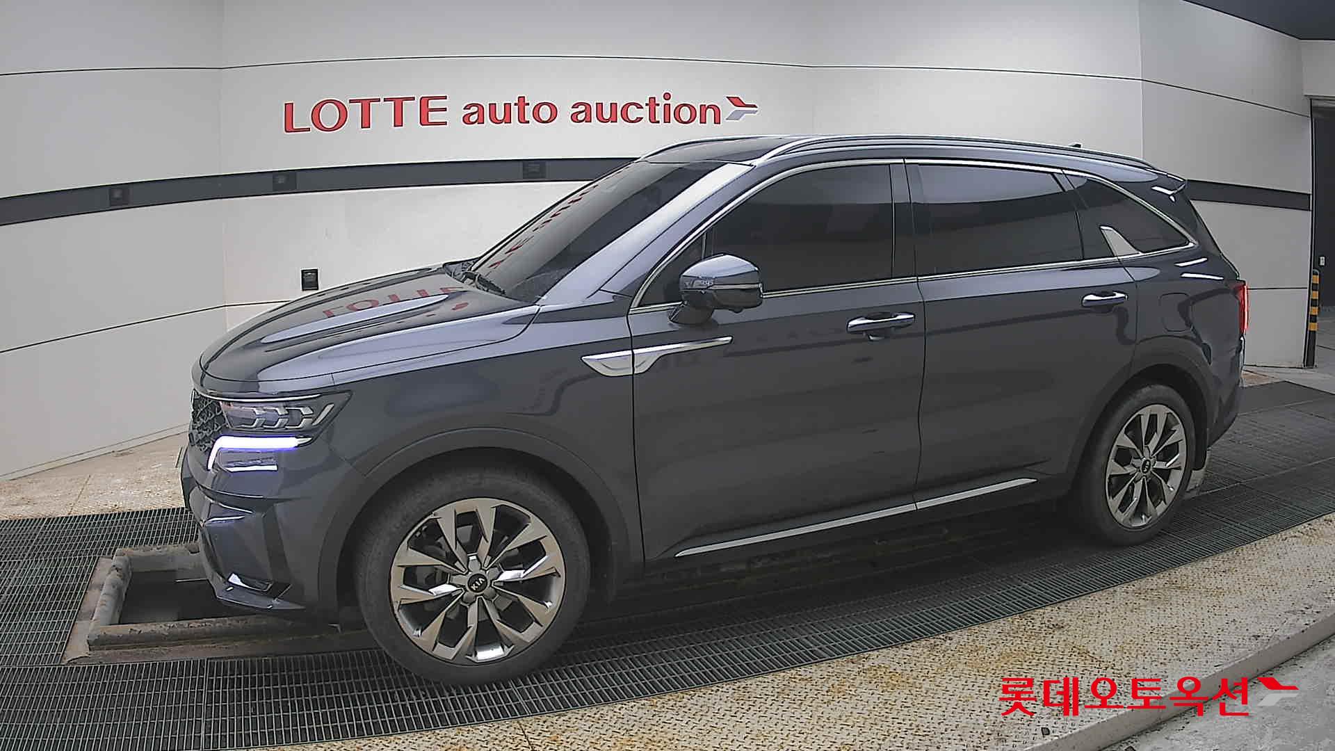 Kia Sorento 2021 - Image 12