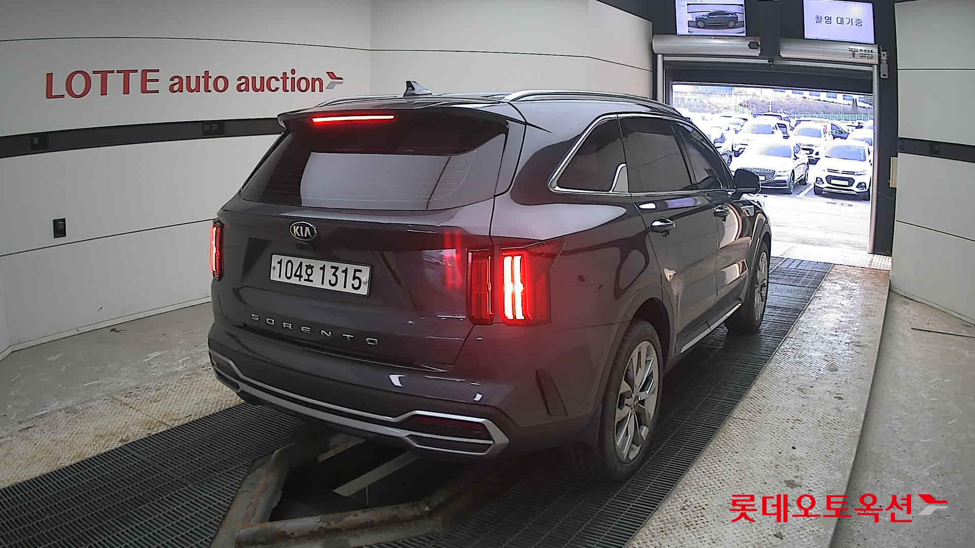Kia Sorento 2021 - Image 18