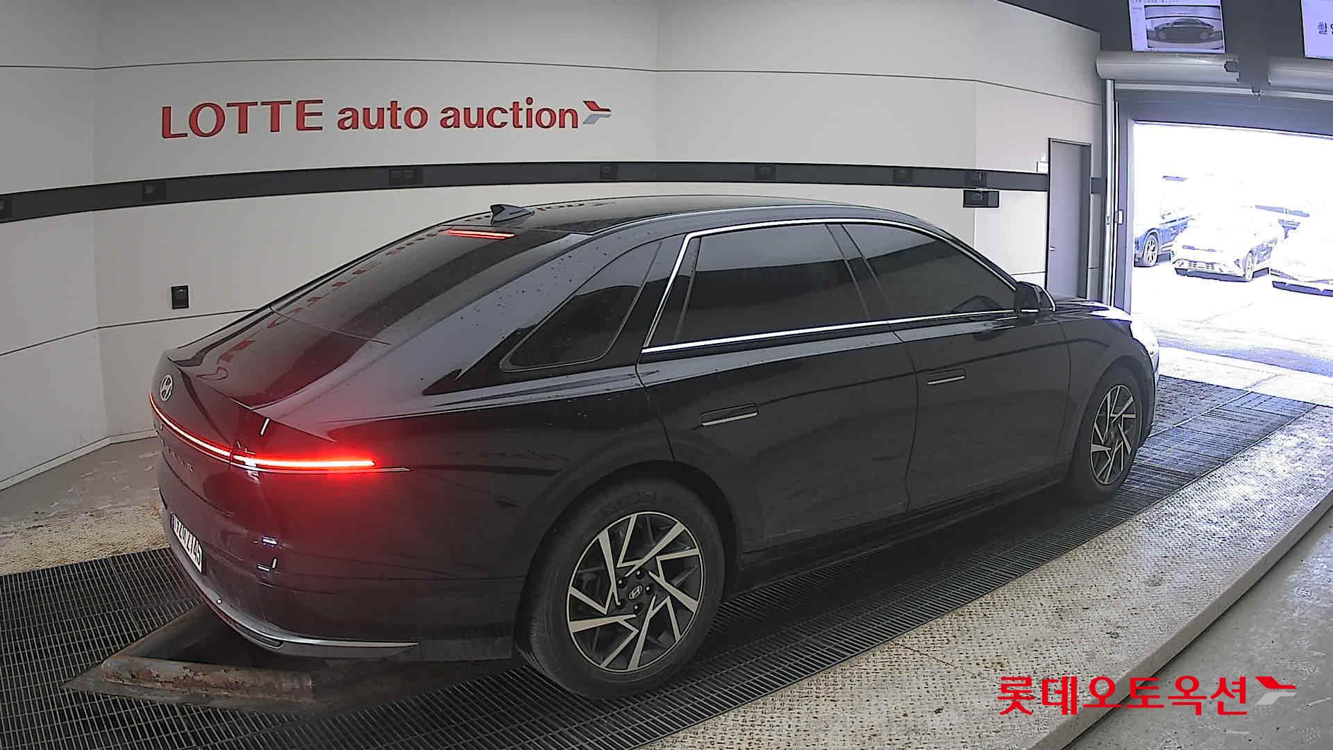 هيونداي جرانجر 2023 - صورة 19