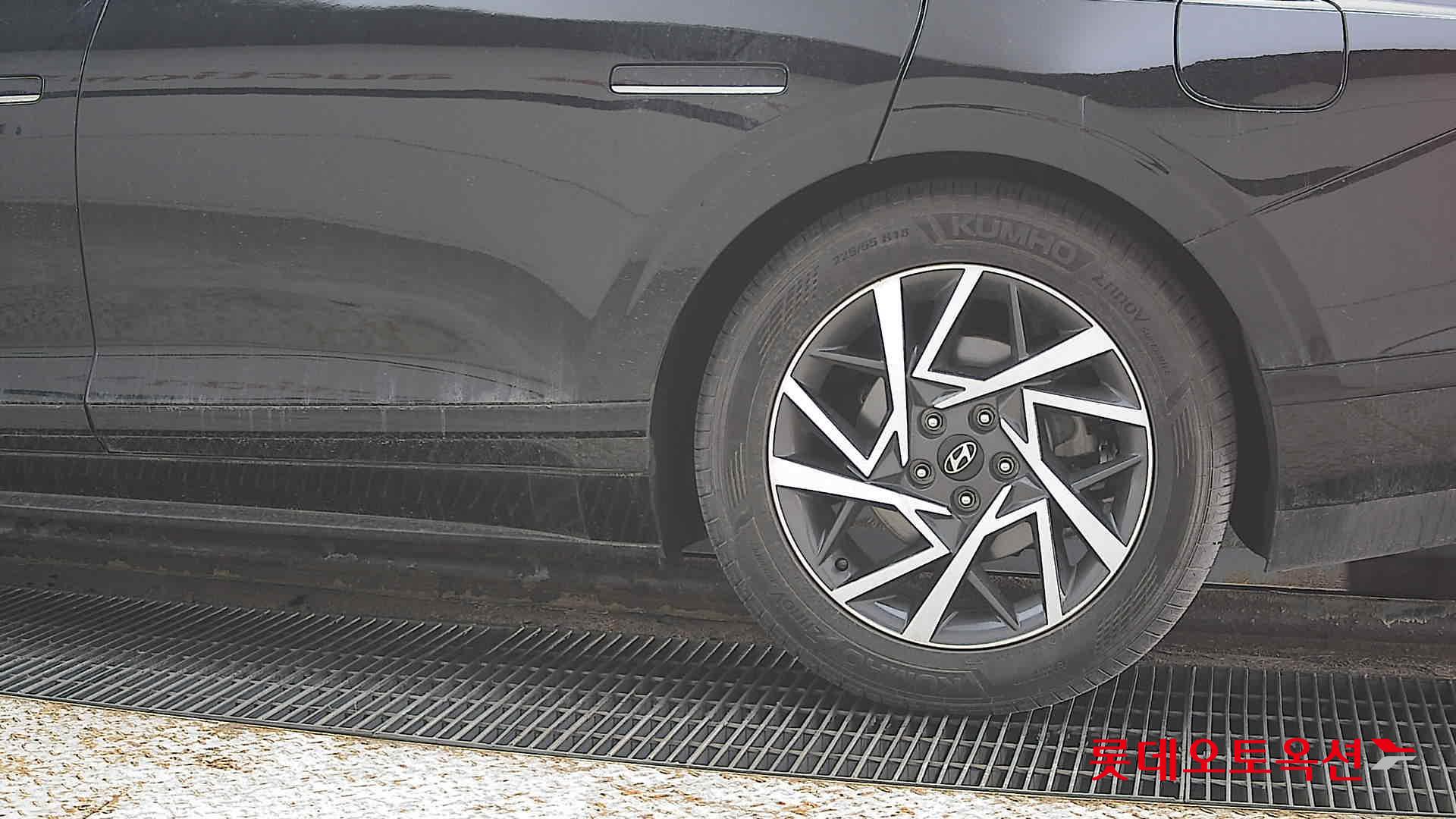 هيونداي جرانجر 2023 - صورة 26