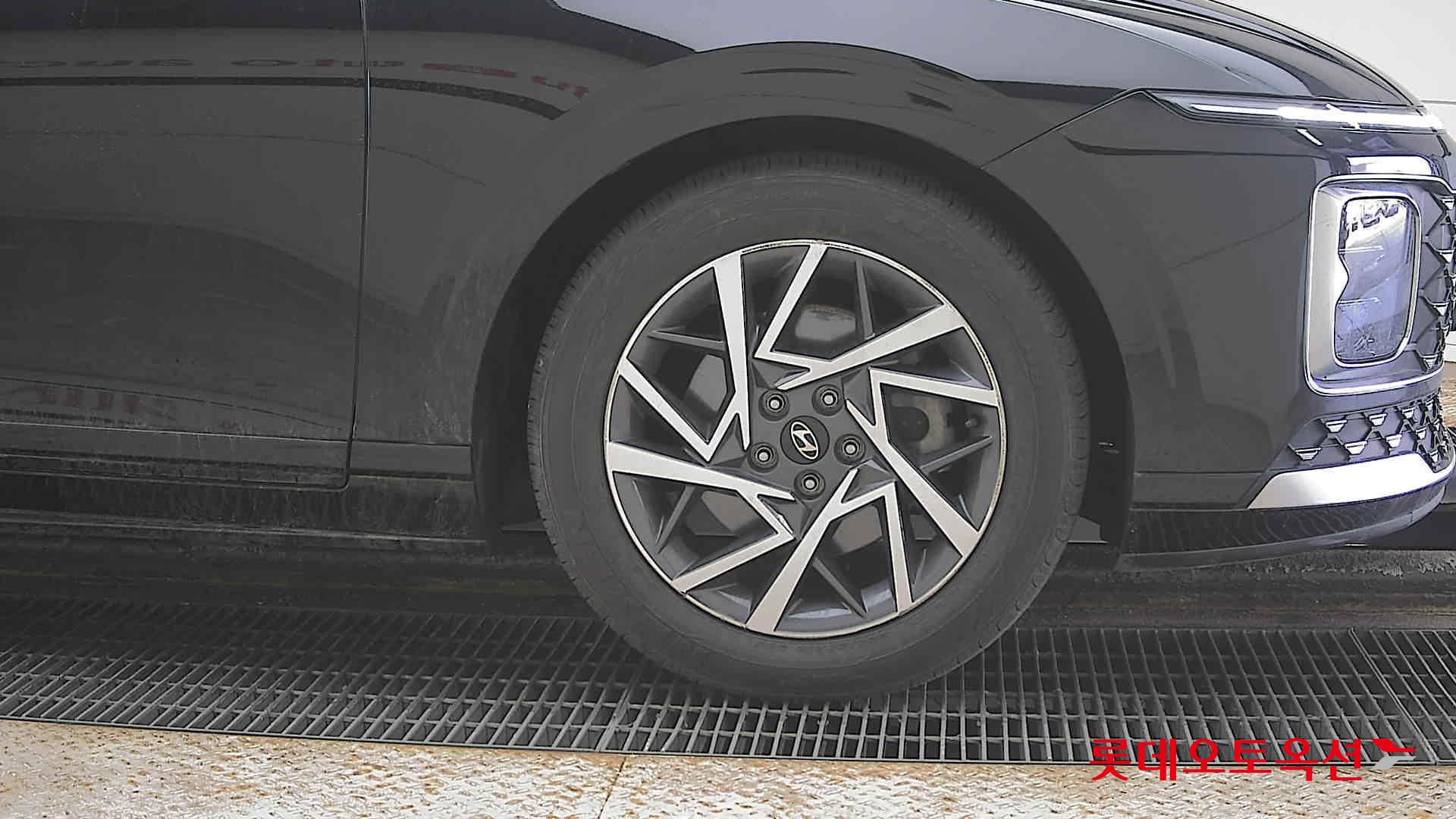 هيونداي جرانجر 2023 - صورة 27