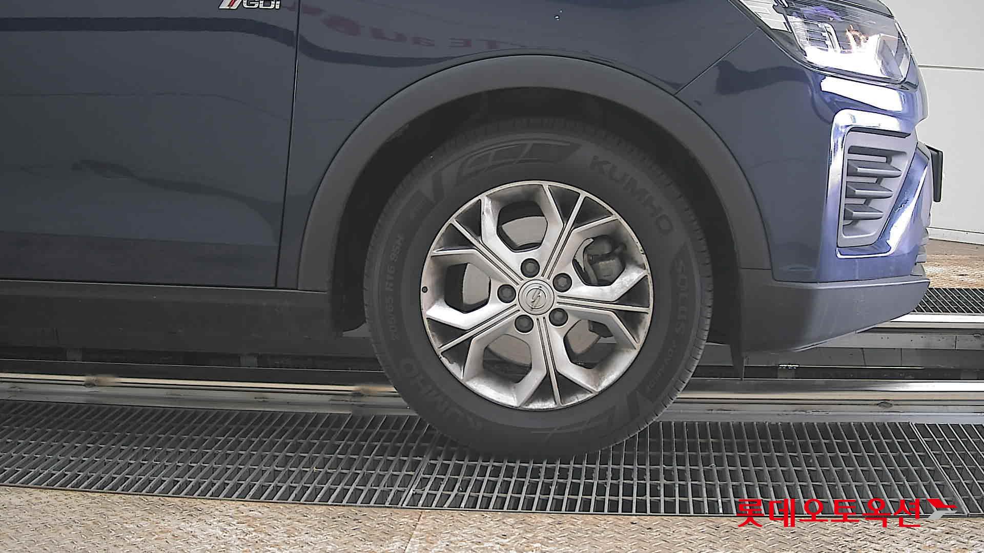 سانغ يونغ تيفولي