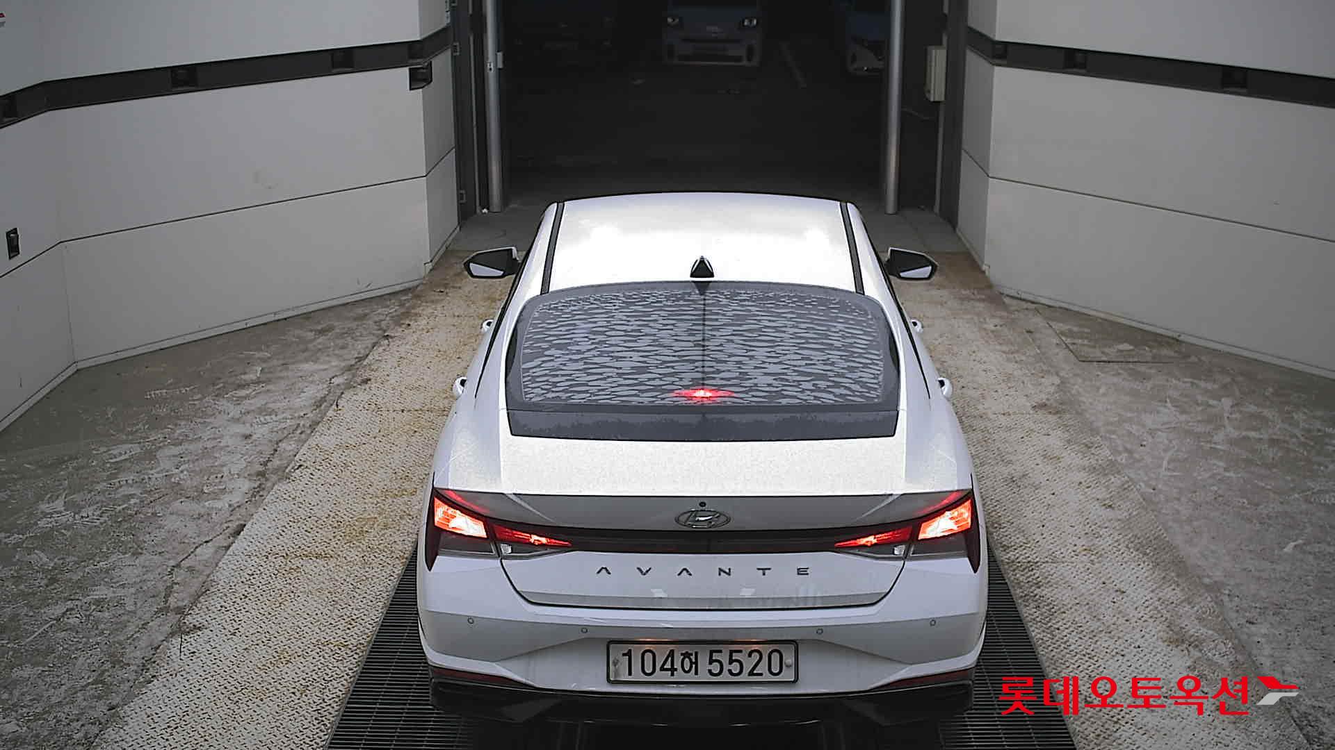 2021 - hyundai avante