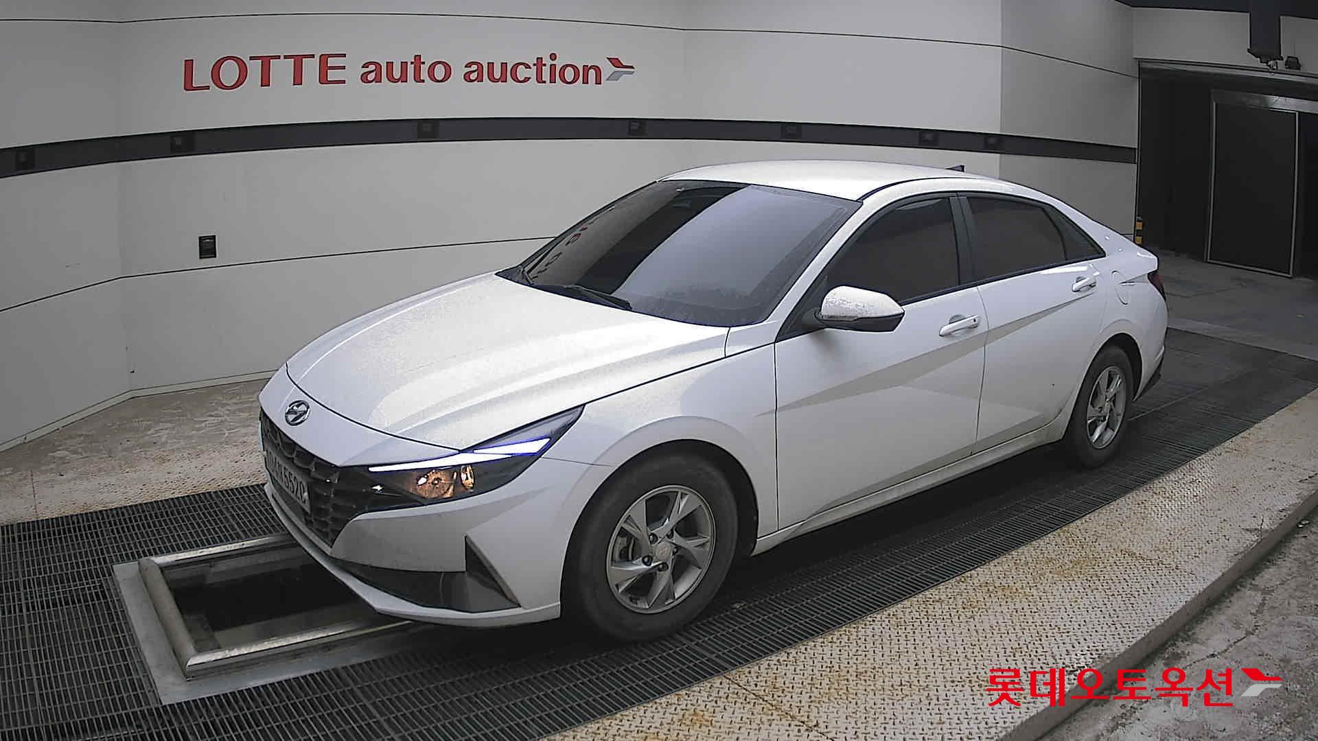 2021 - hyundai avante