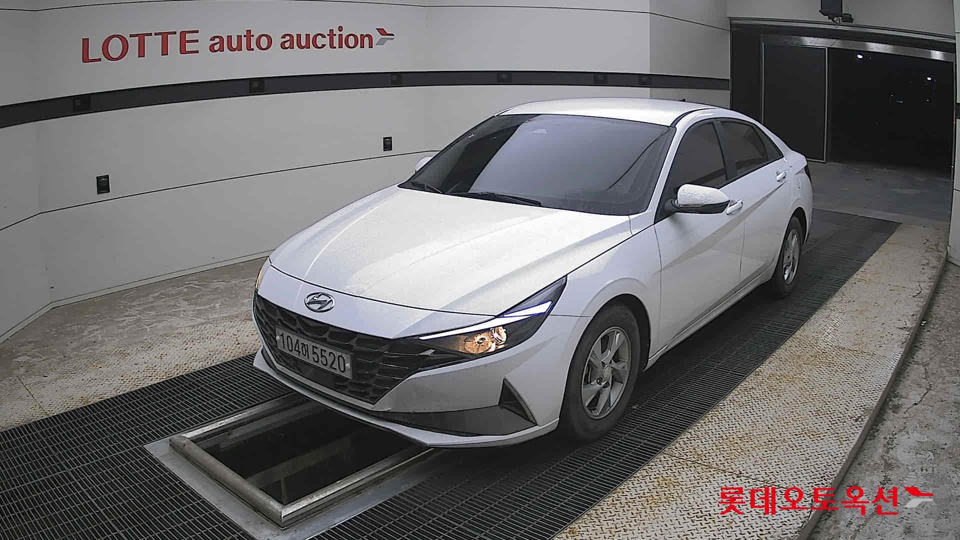 2021 - hyundai avante
